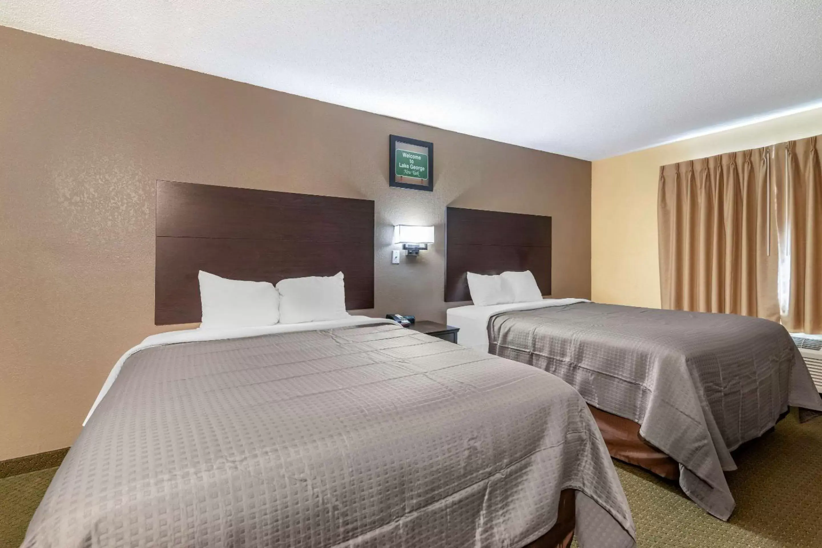 Queen Room with Two Queen Beds - Non-Smoking in Rodeway Inn Lake George Outlets Queen Room with Two Queen Beds - Non-Smoking in Rodeway Inn Lake George Outlets