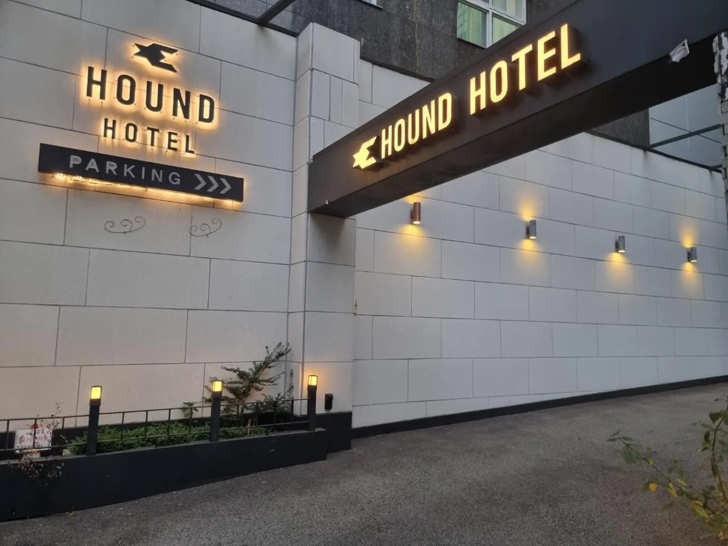 Hound Hotel Seomyeon-Beomcheon