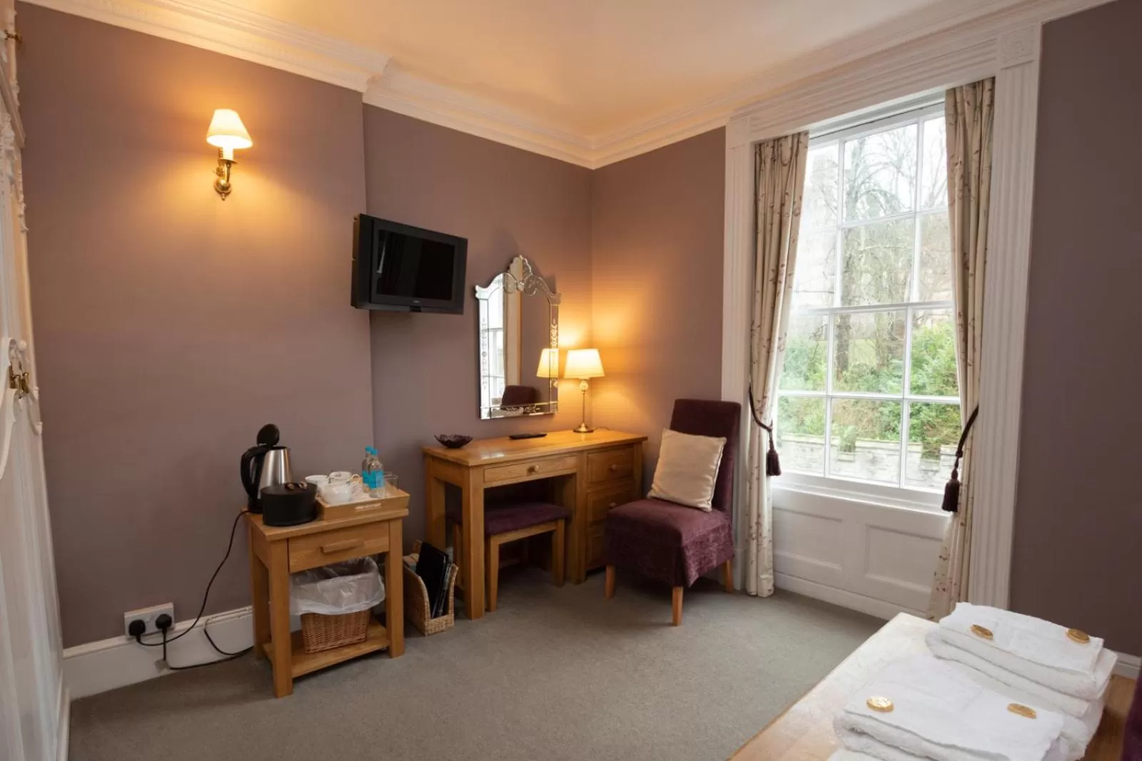 Bedroom, TV/Entertainment Center in The Town House