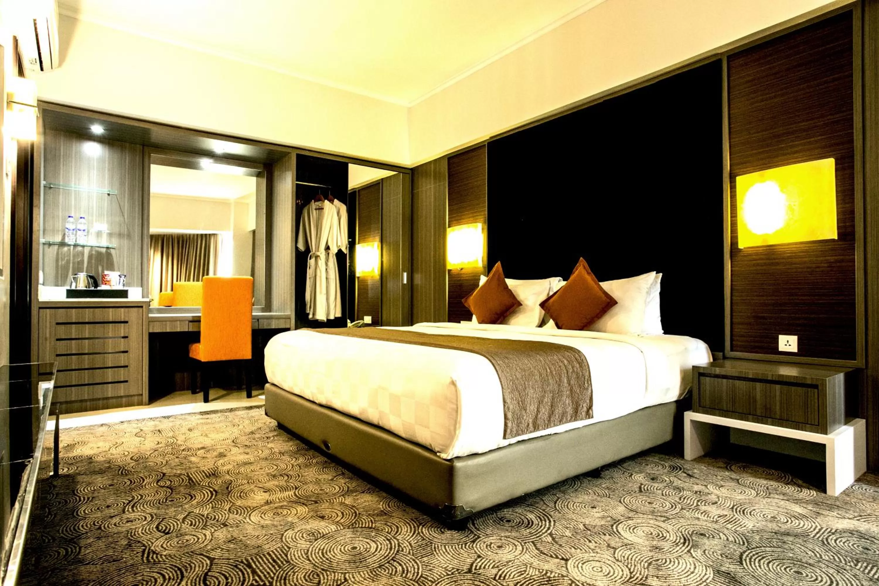 Bedroom, Bed in Swiss-Belhotel Borneo Samarinda