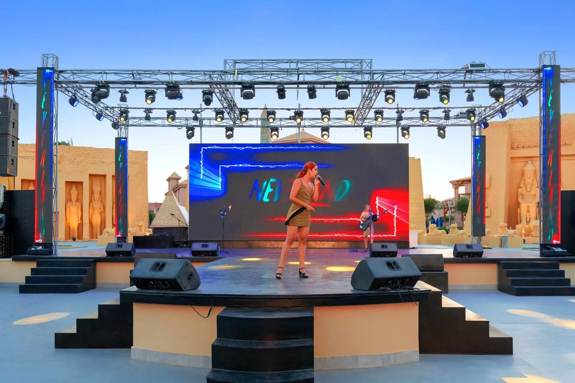 Entertainment in Neverland City Hurghada - Pickalbatros