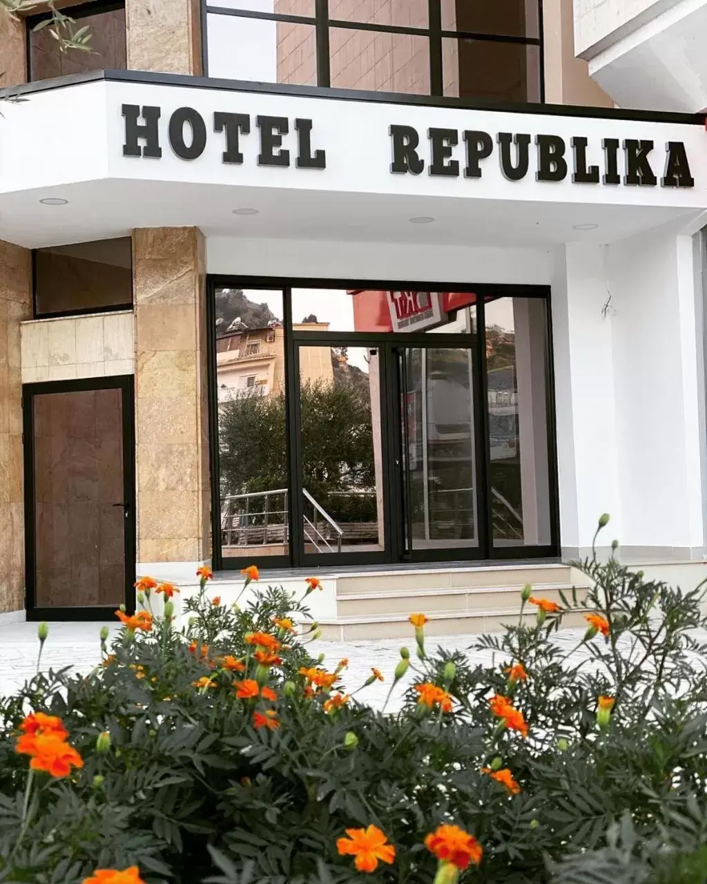 Hotel Republika Berat Hotel Republika Berat