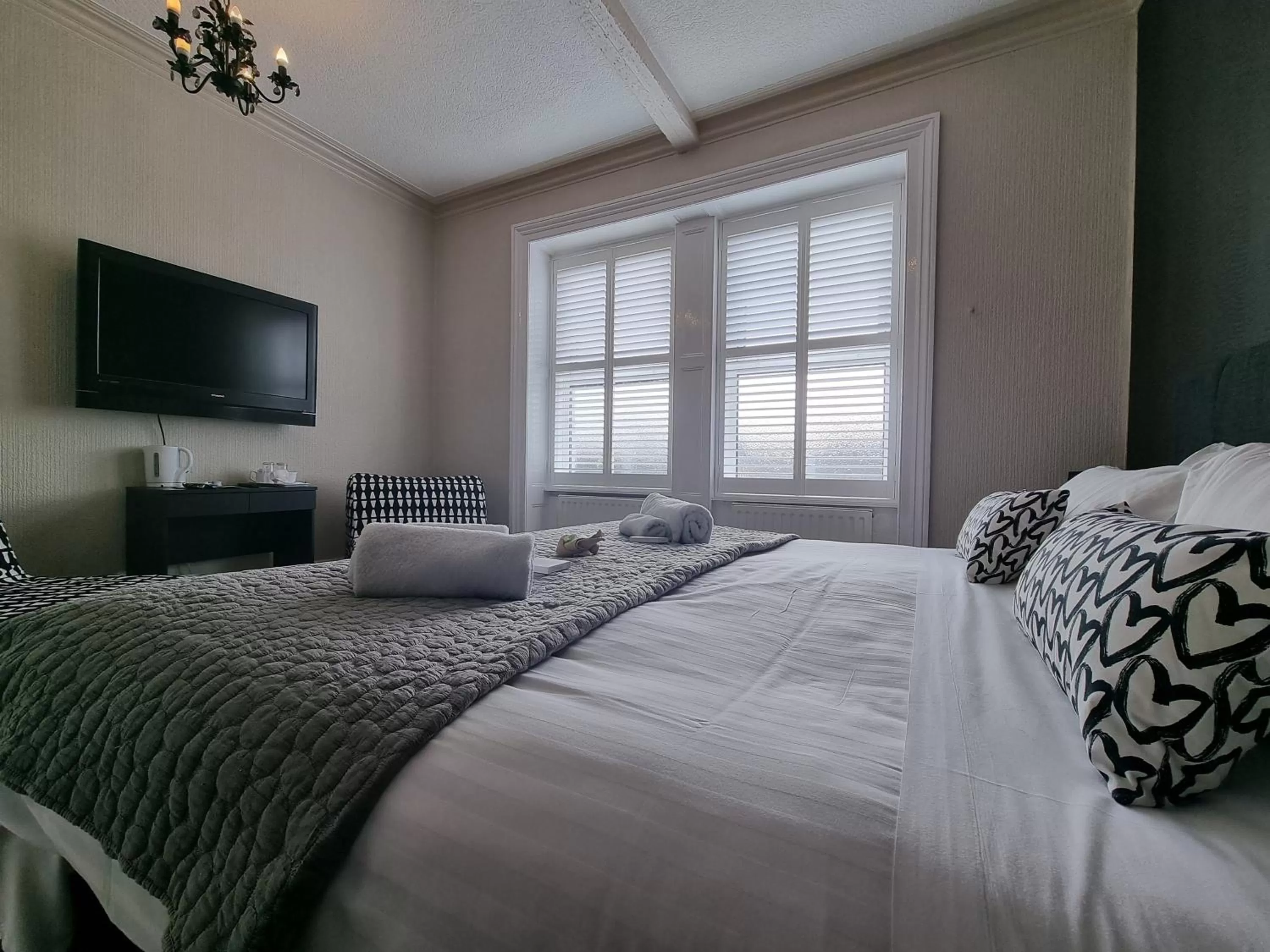 Bed in The Ashleigh - Dog Friendly