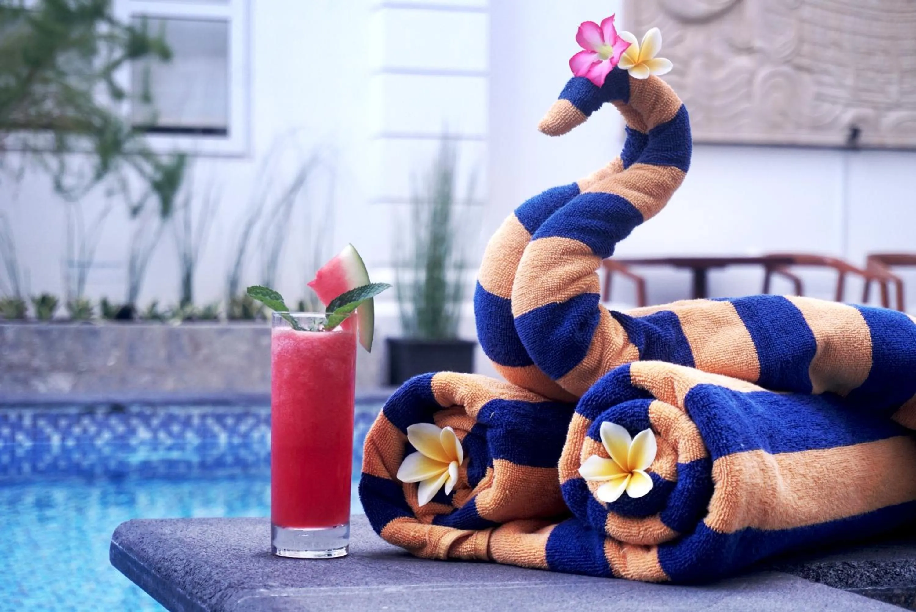 Food and drinks in Royal Darmo Malioboro