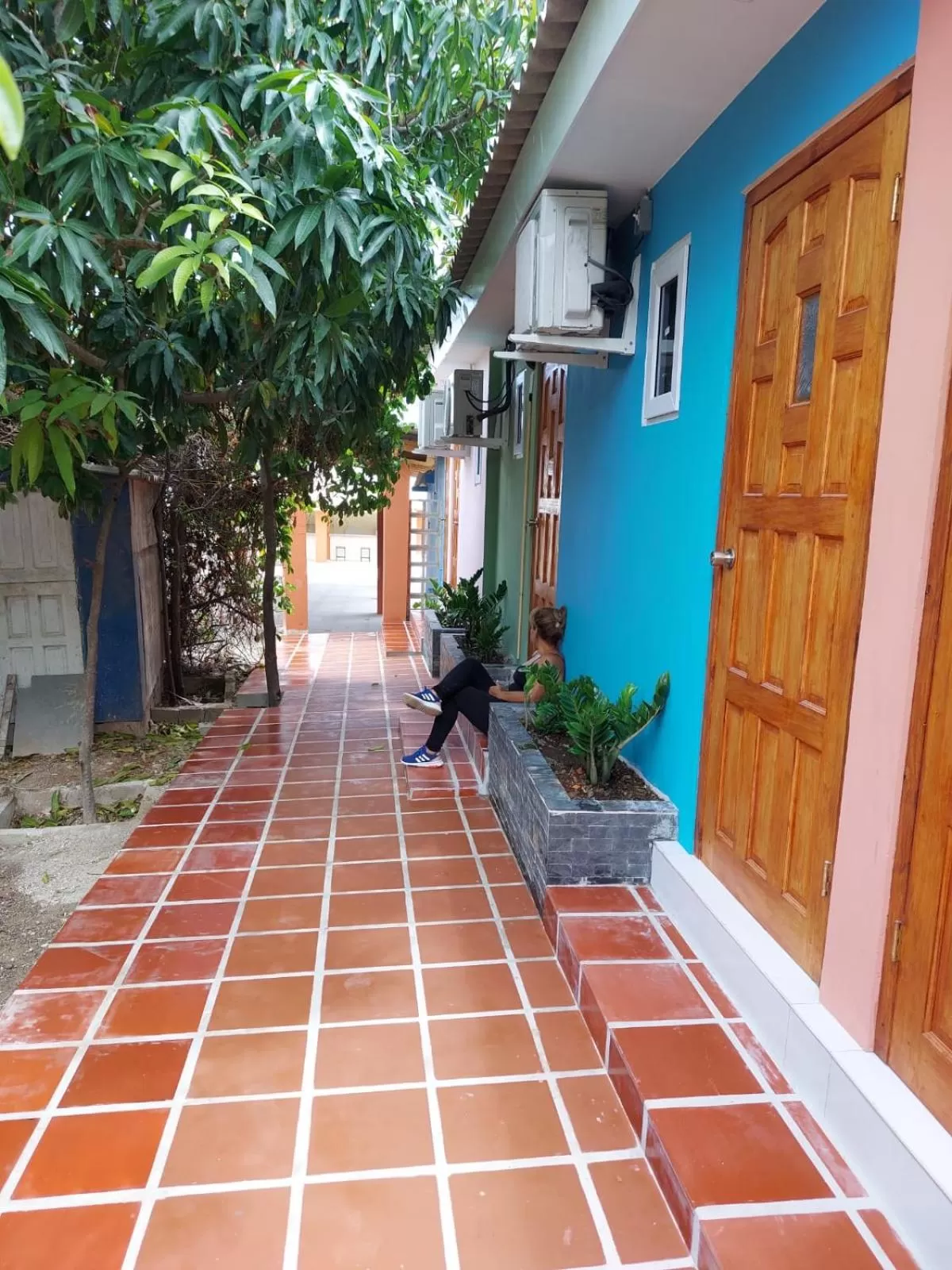 Deluxe Queen Studio  in Curasita colour Appartments