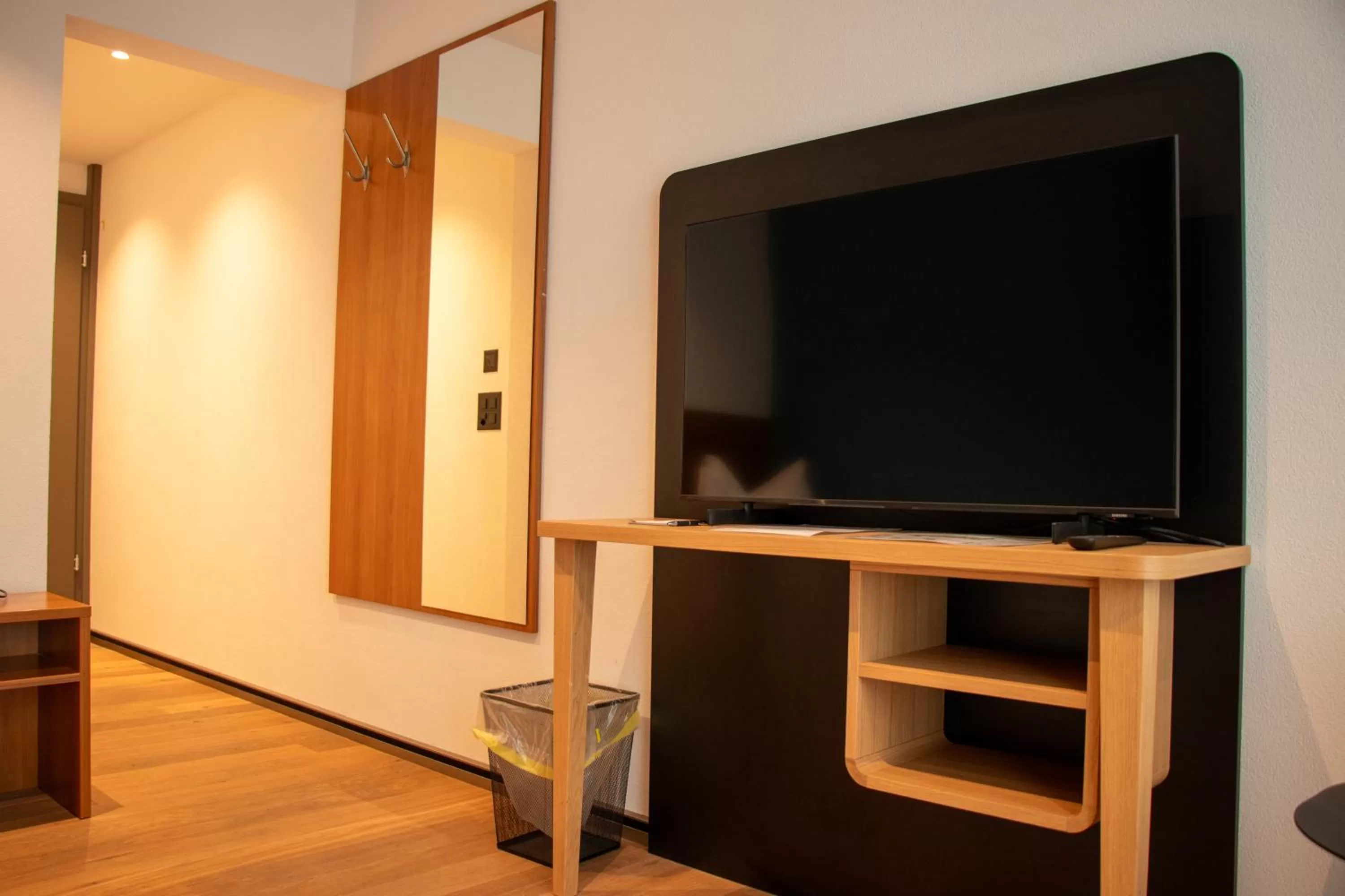 TV and multimedia in AMANTE Hotel