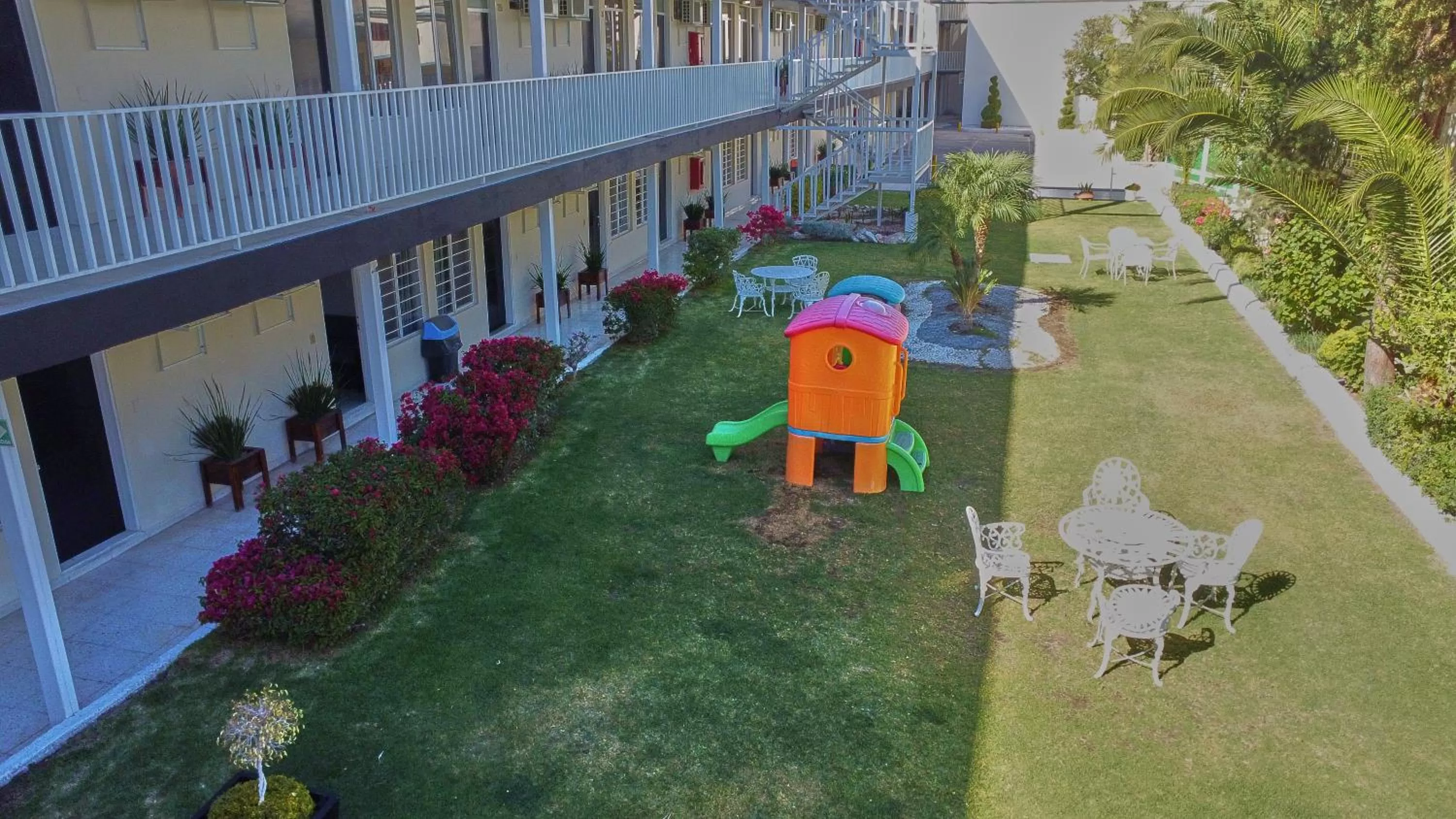 Garden view in Hotel del Alba Inn & Suites