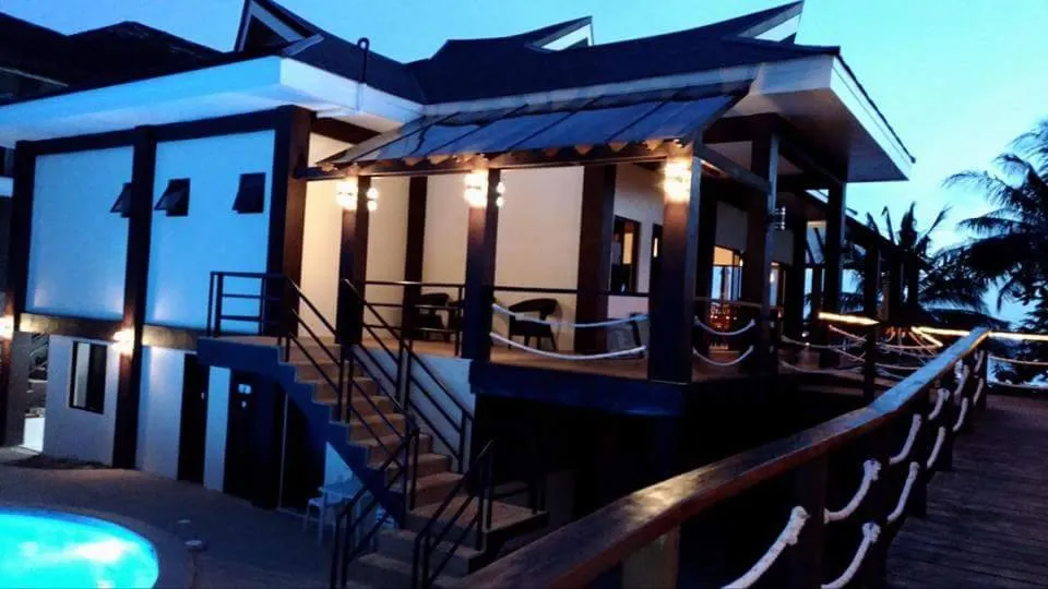 Restaurant/places to eat in Infinity Sands Resort