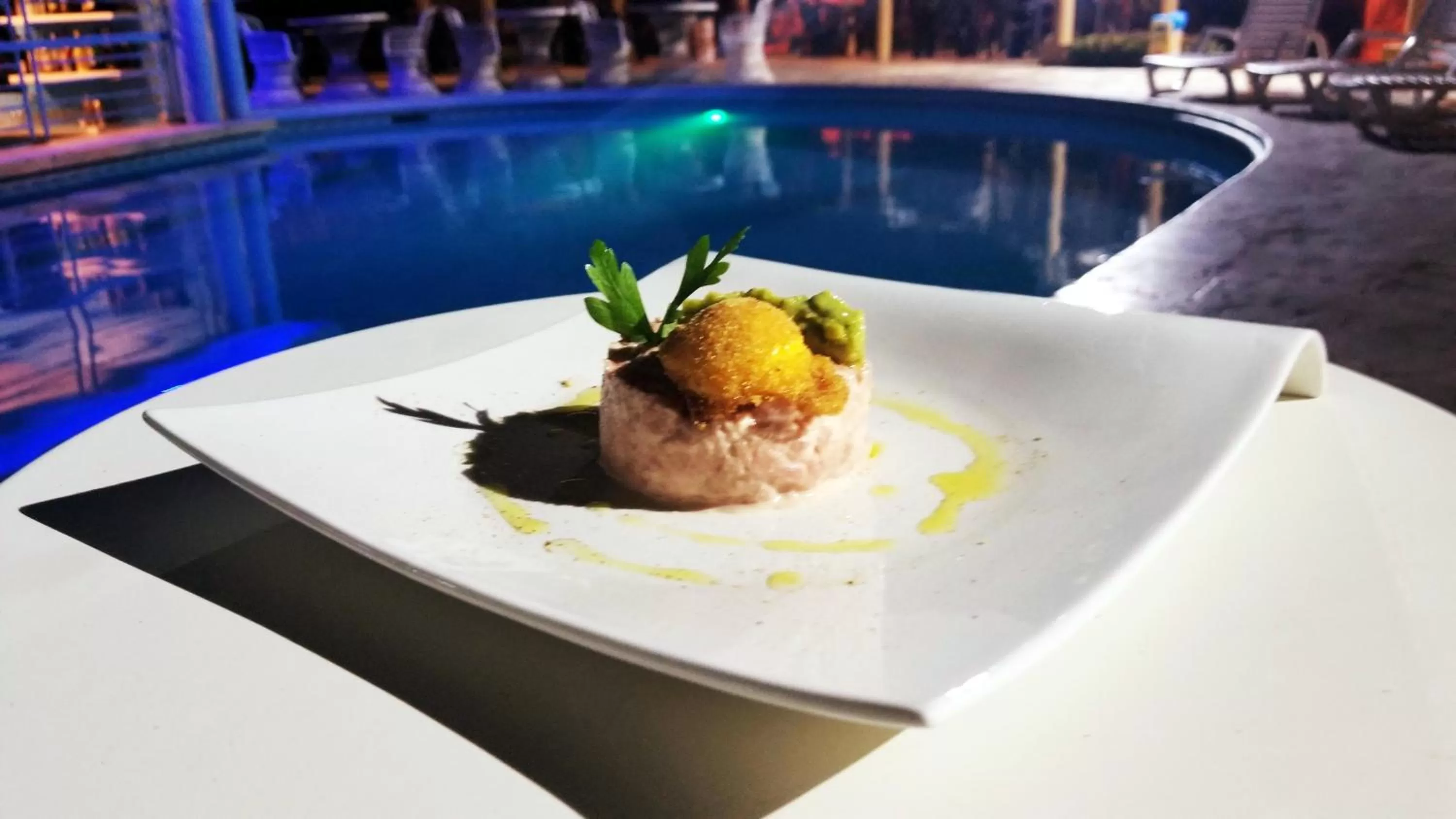 Restaurant/places to eat in Hotel El Dorado