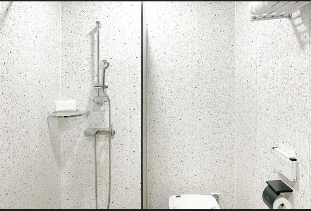 Mipo Oceanside Hotel