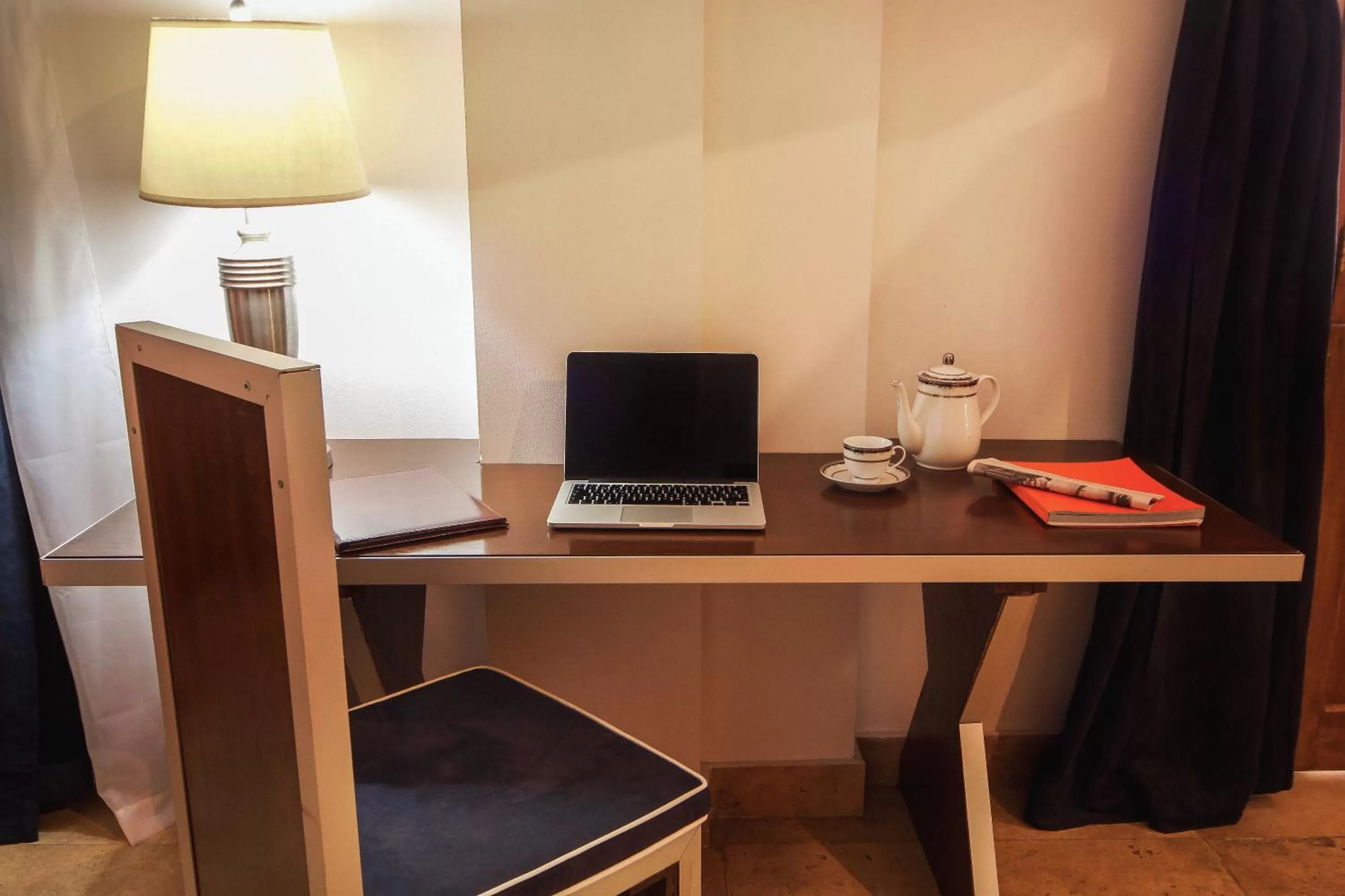 Business facilities in La Isabela Suites