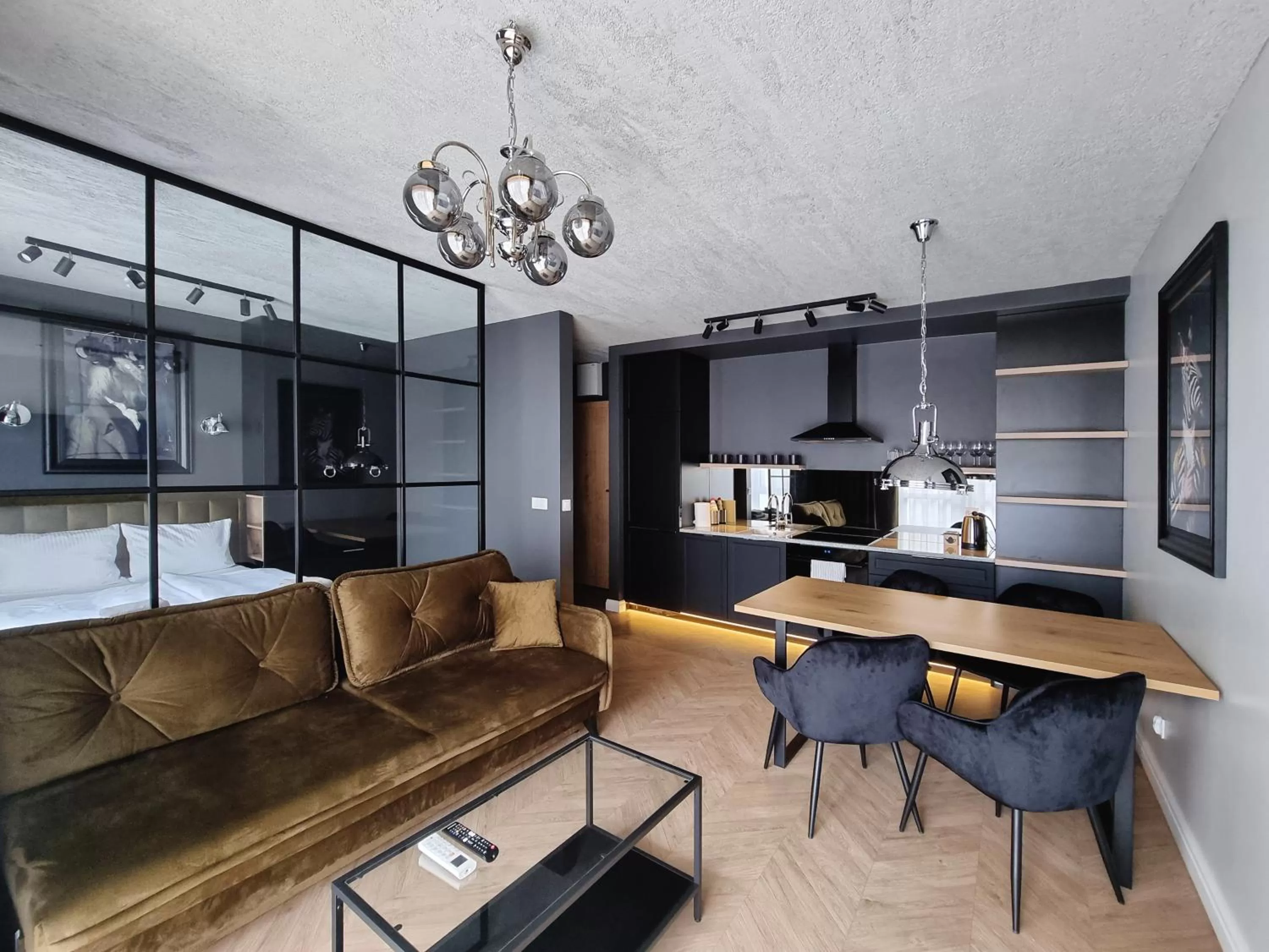 Text overlay, Seating Area in Silesia Aparthotel