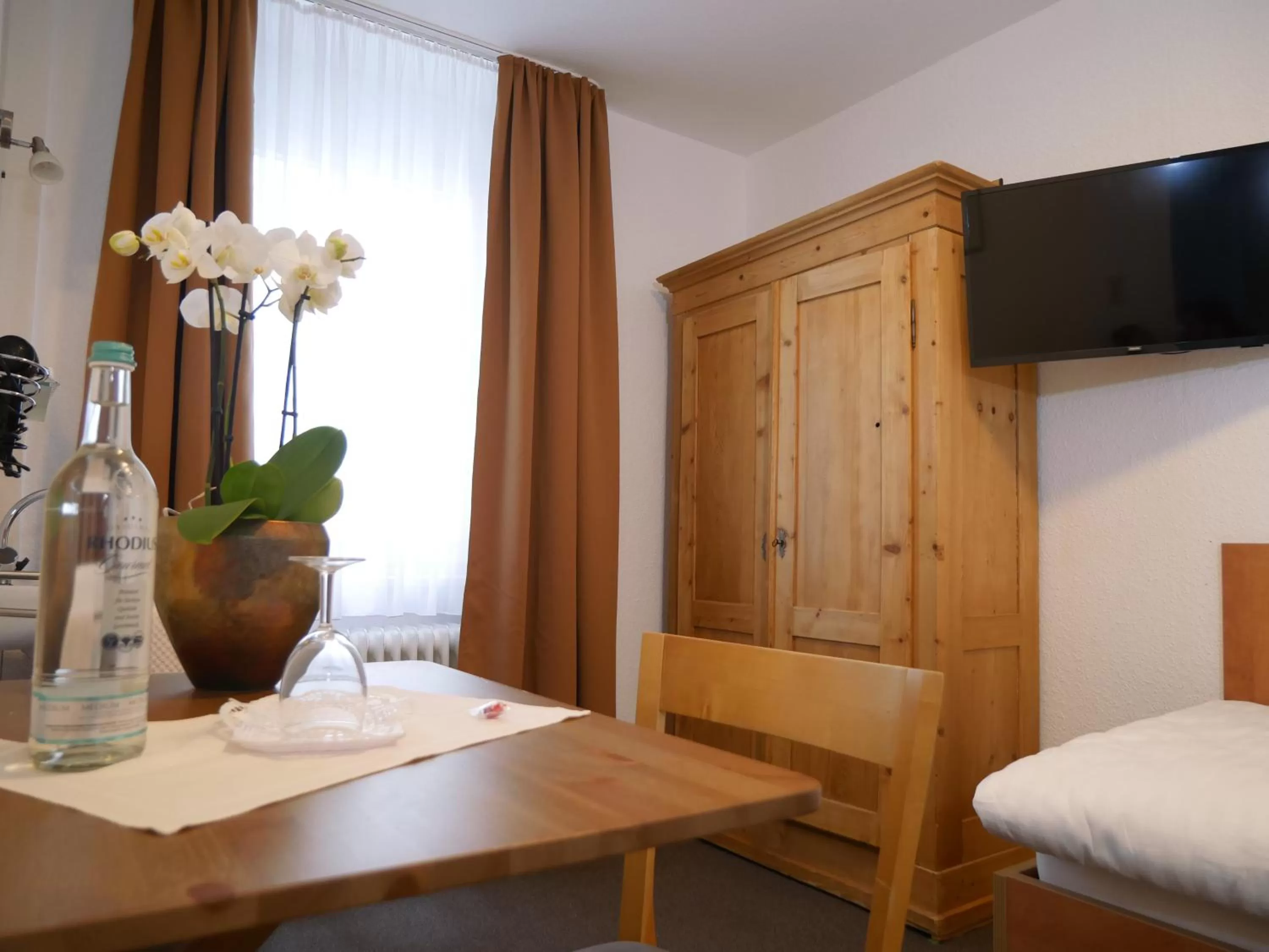 Photo of the whole room in Pension Helma