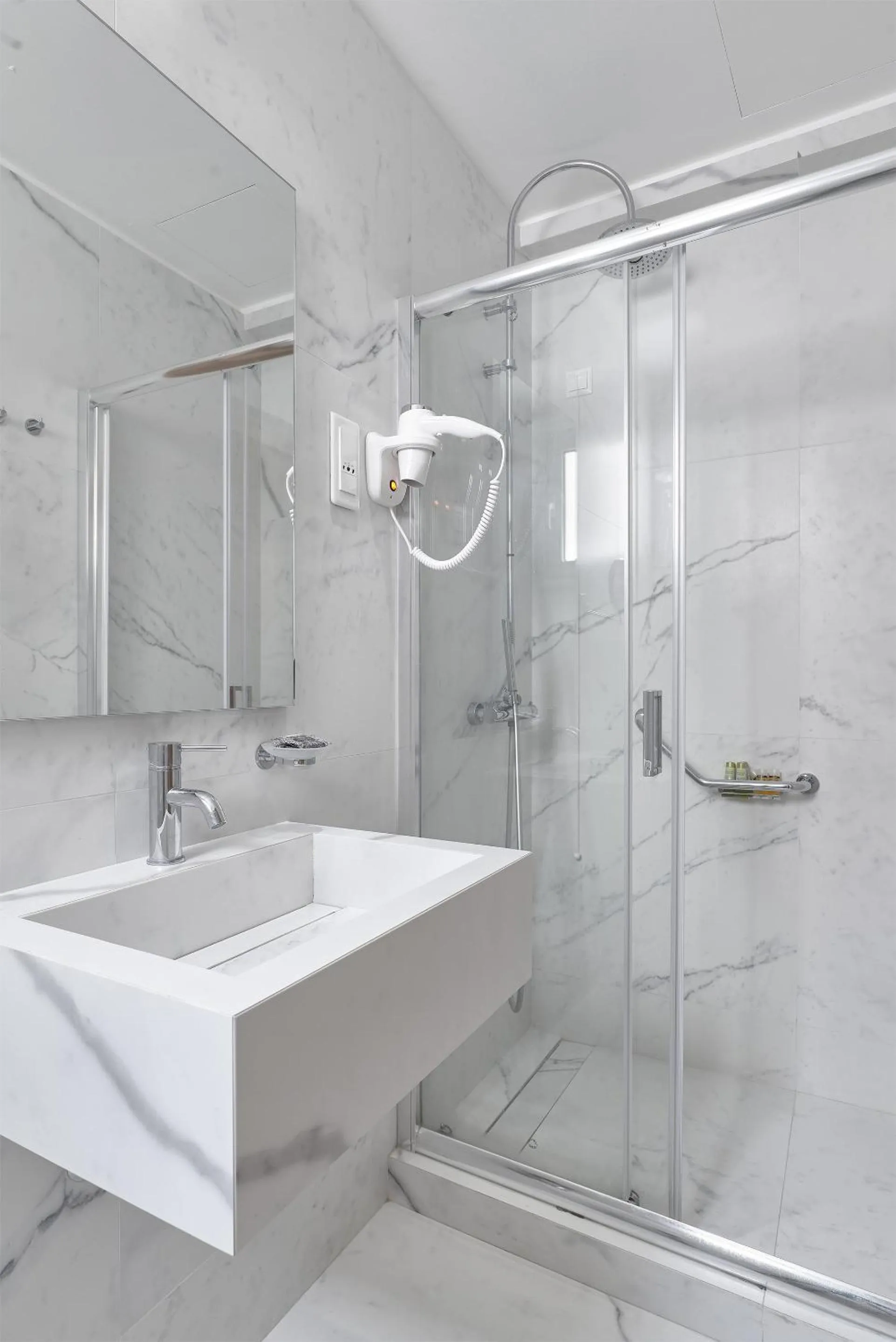 Shower in Athos Hotel