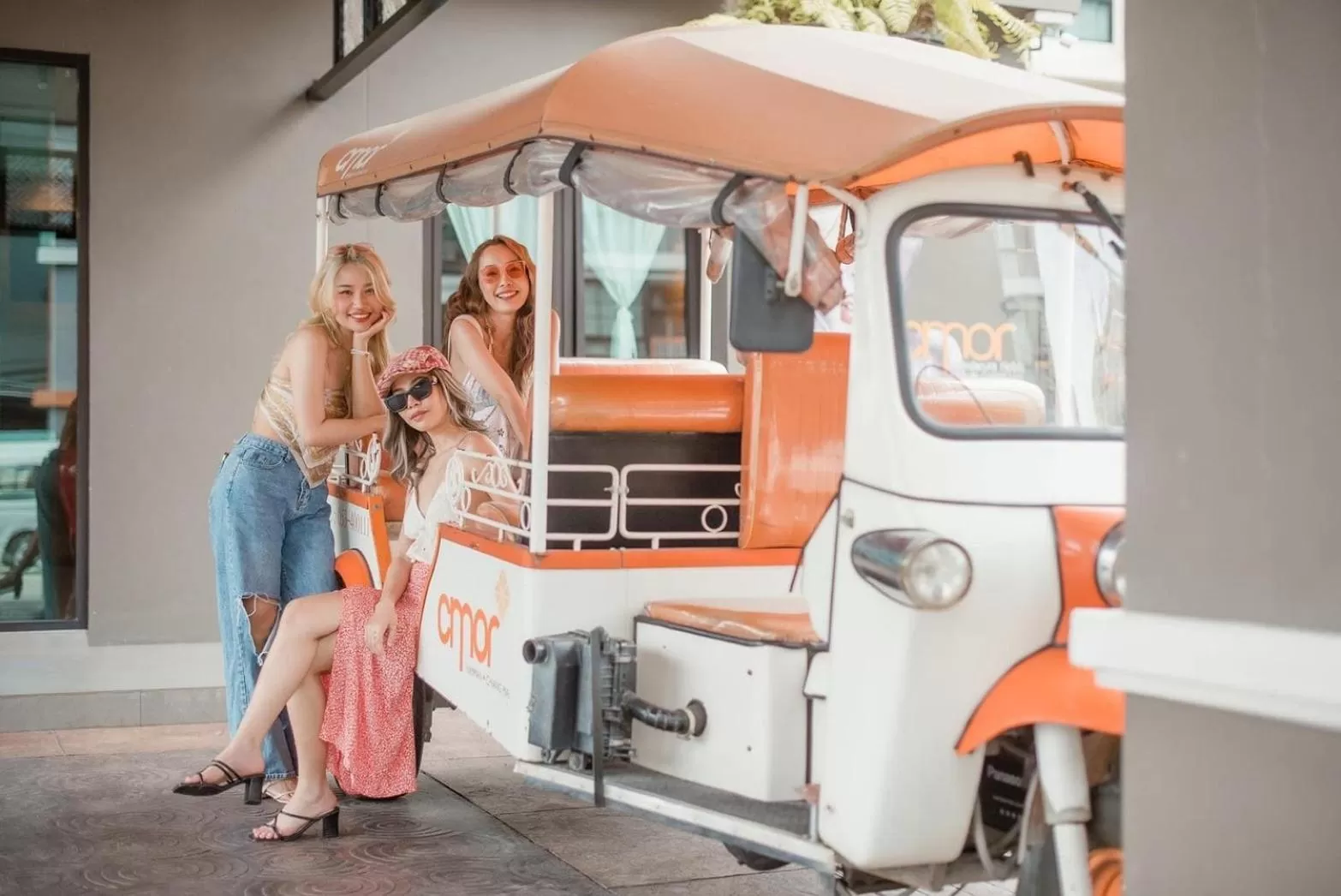 shuttle in Cmor Nimman by Recall Hotels