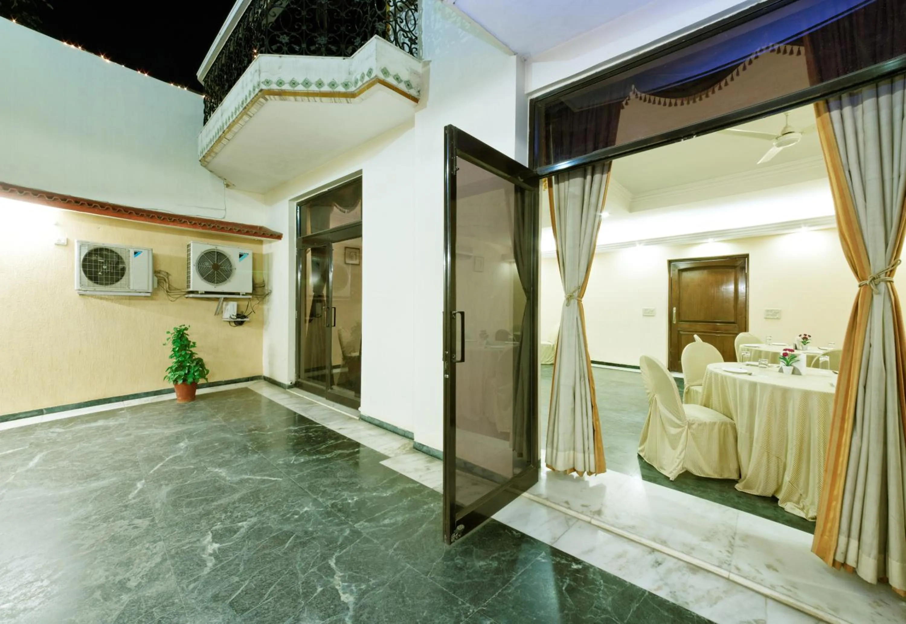 Banquet/Function facilities in Silver Oak