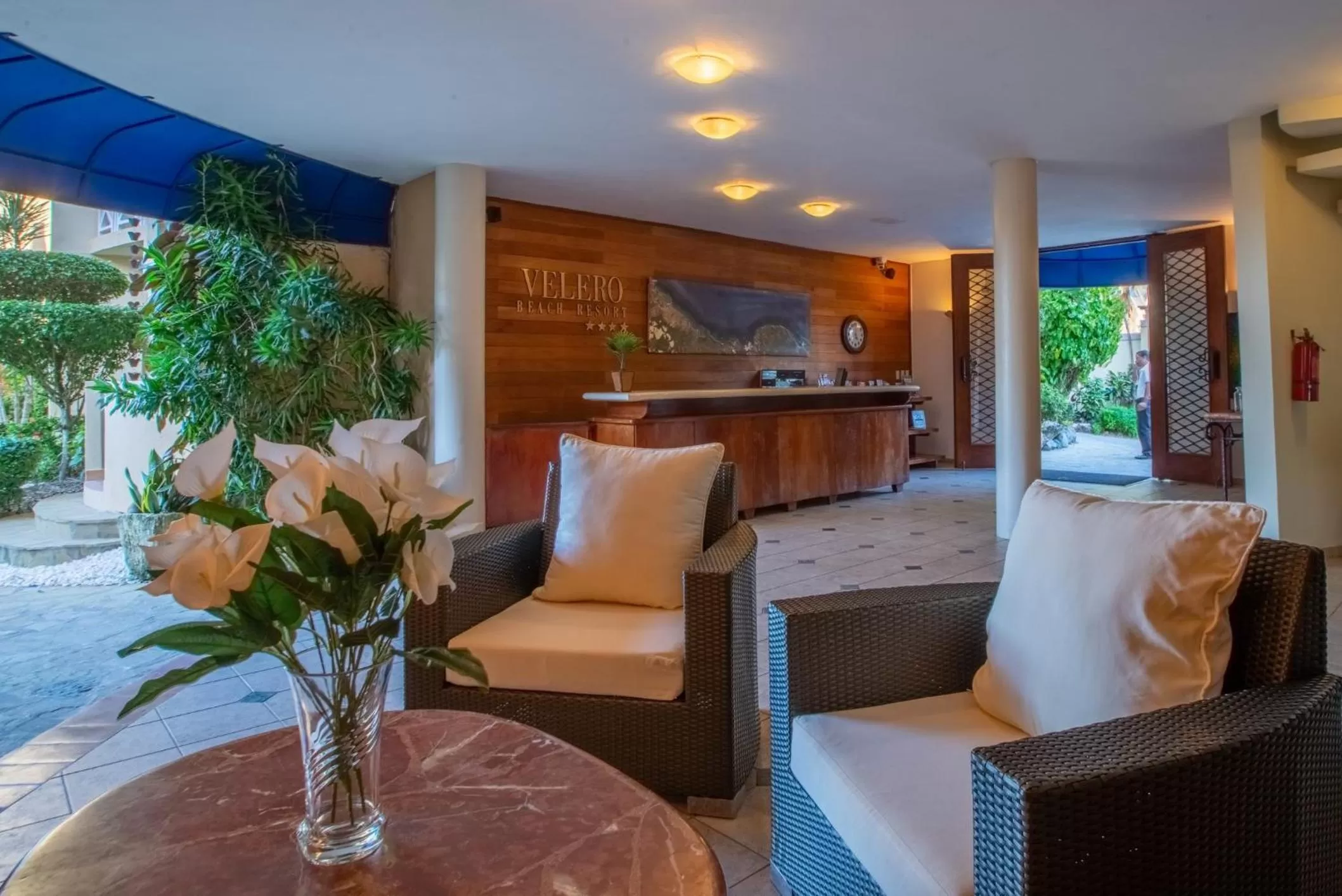 Facade/entrance in Velero Beach Resort