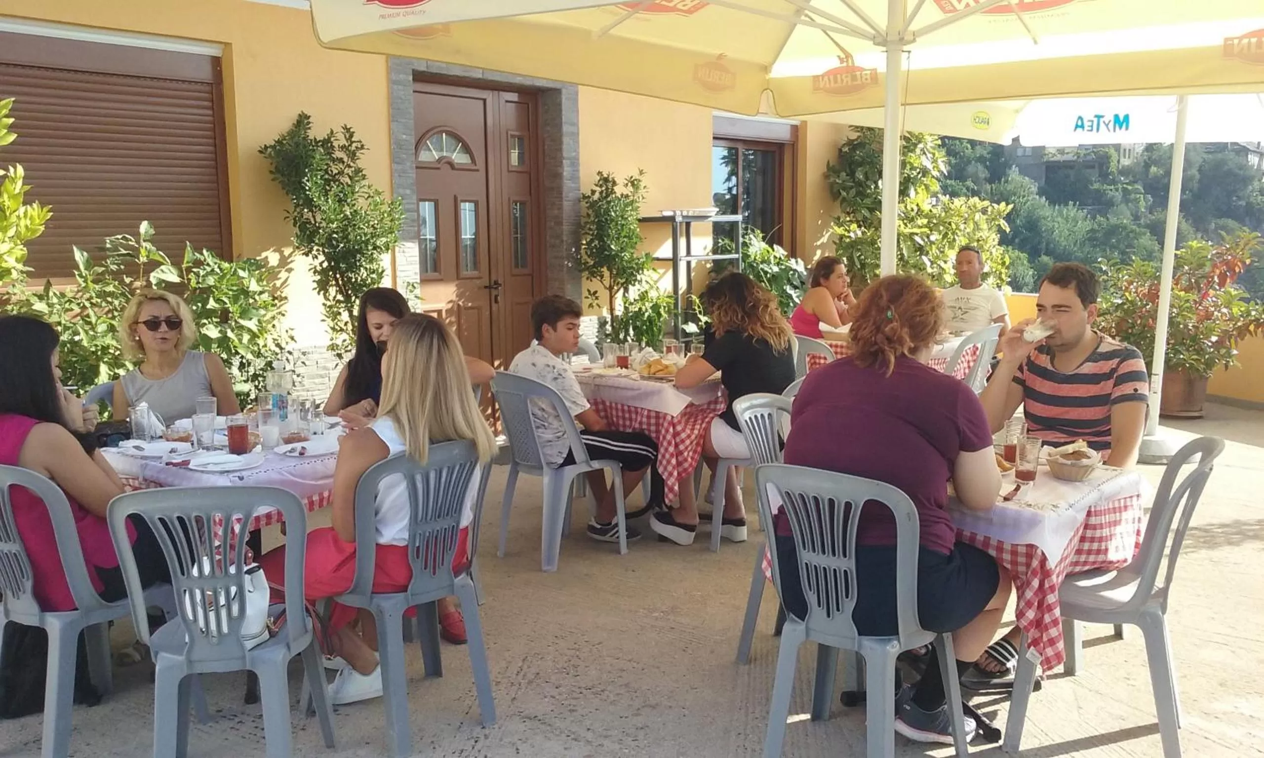 Food and drinks, Restaurant/Places to Eat in Hotel Bebej Tradicional