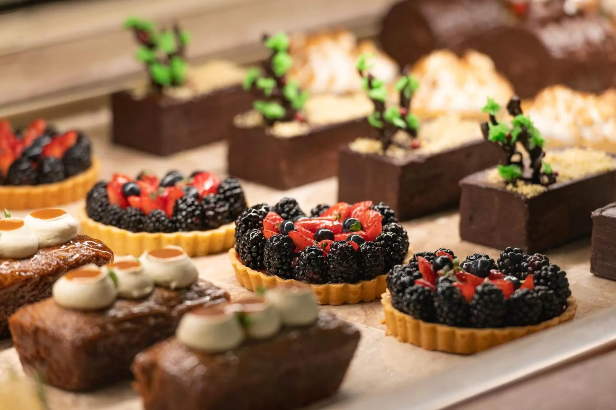 Restaurant/places to eat in Abesq Doha Hotel and Residences, an IHG Hotel