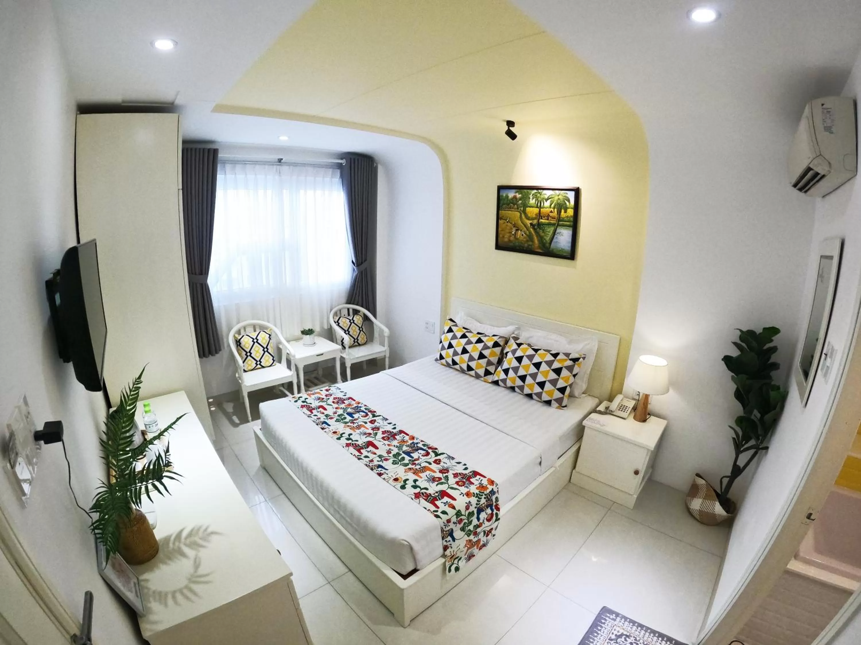 Photo of the whole room, Bed in Dinh Phat Hotel