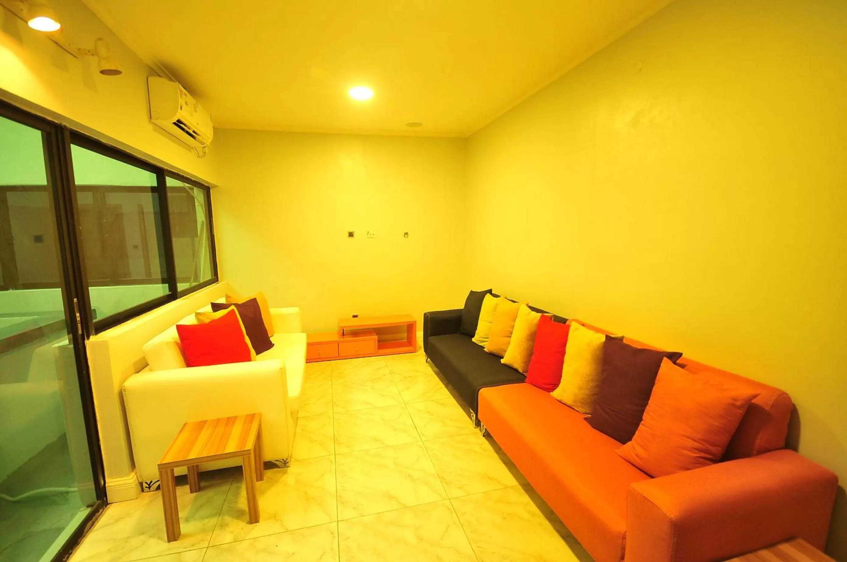Seating Area in HIS Dulce Apartments