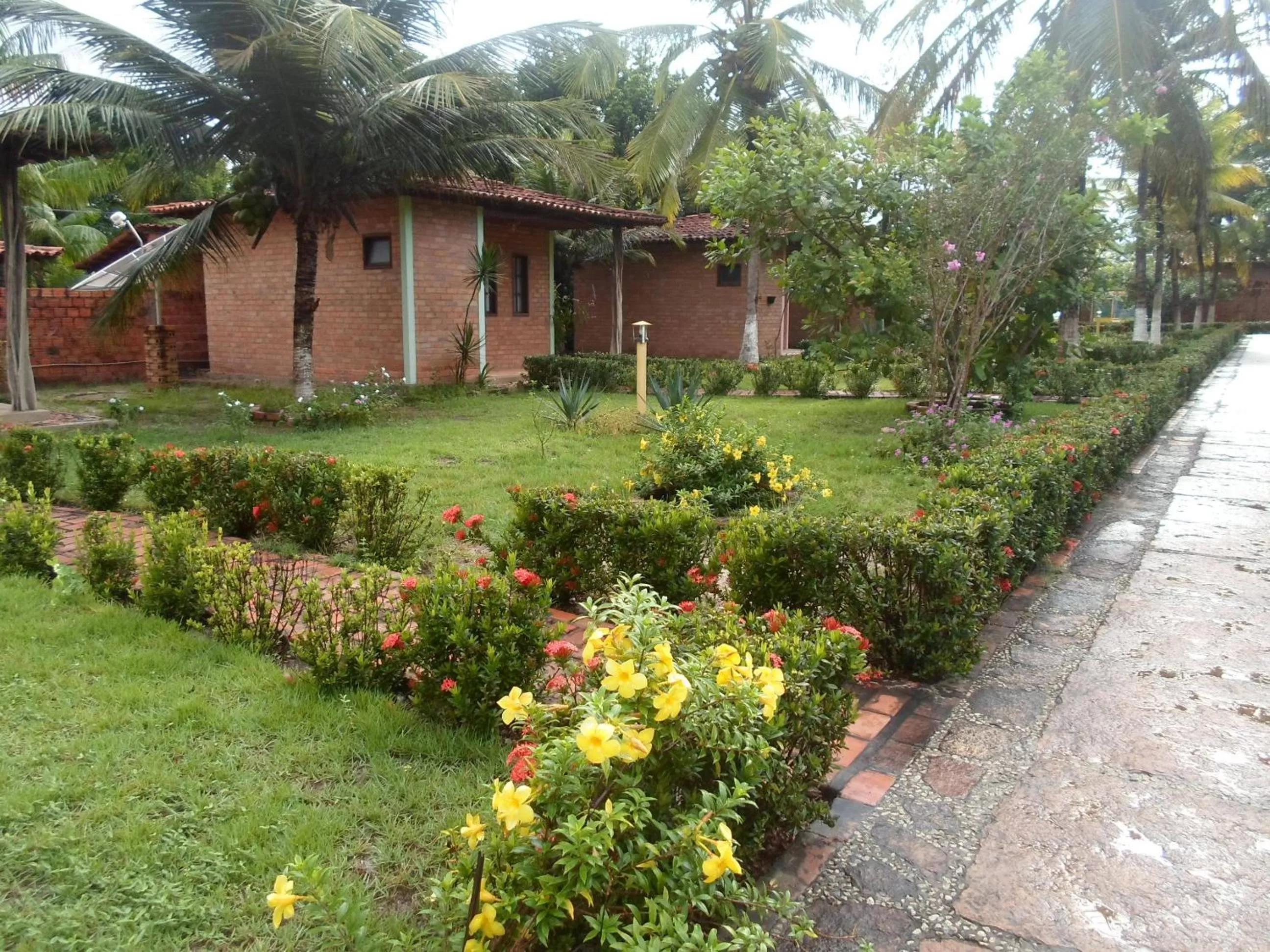 Facade/entrance, Property Building in Pousada do Riacho