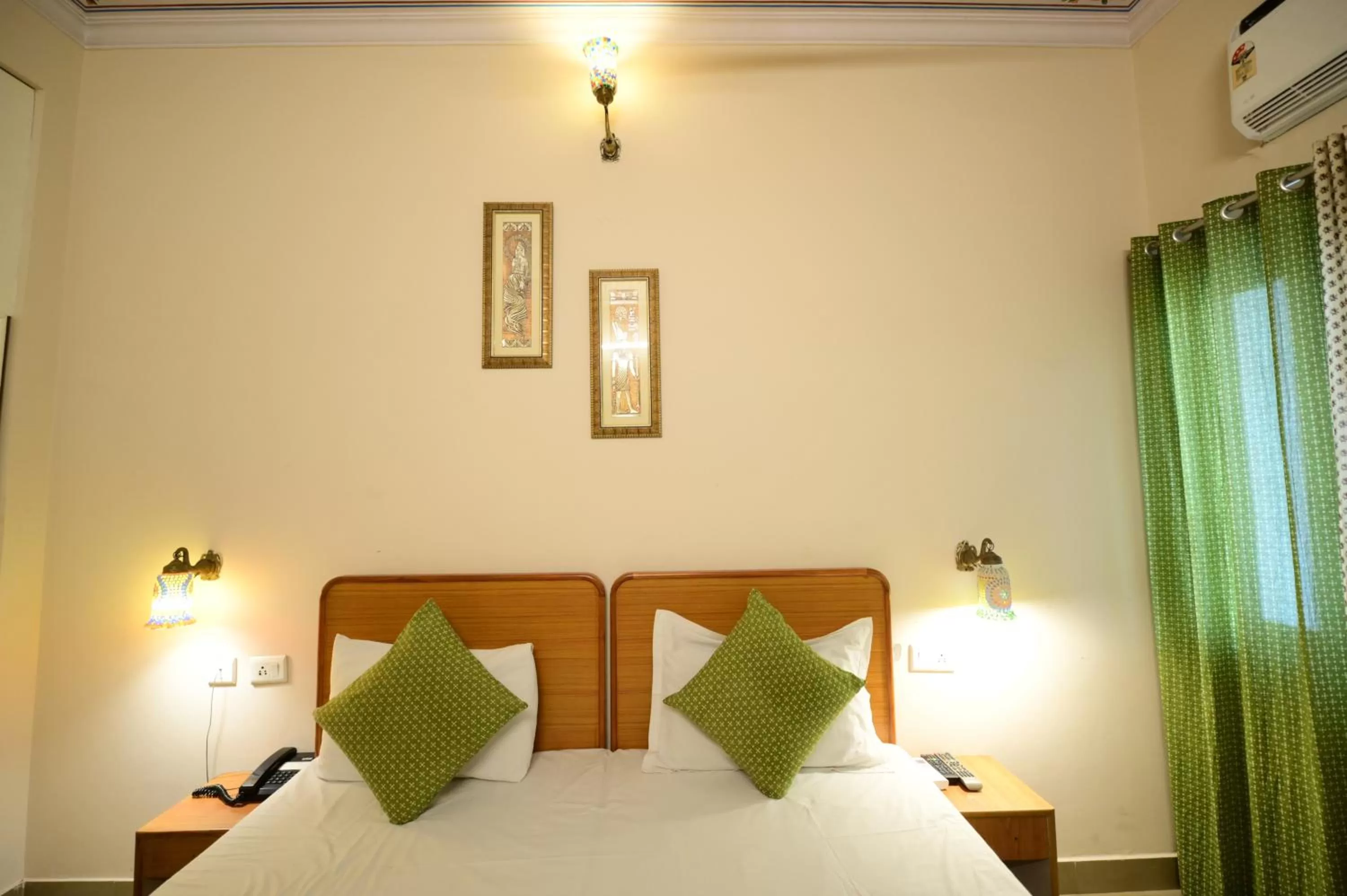 Bed in Chitra Katha - A Story Per Stay