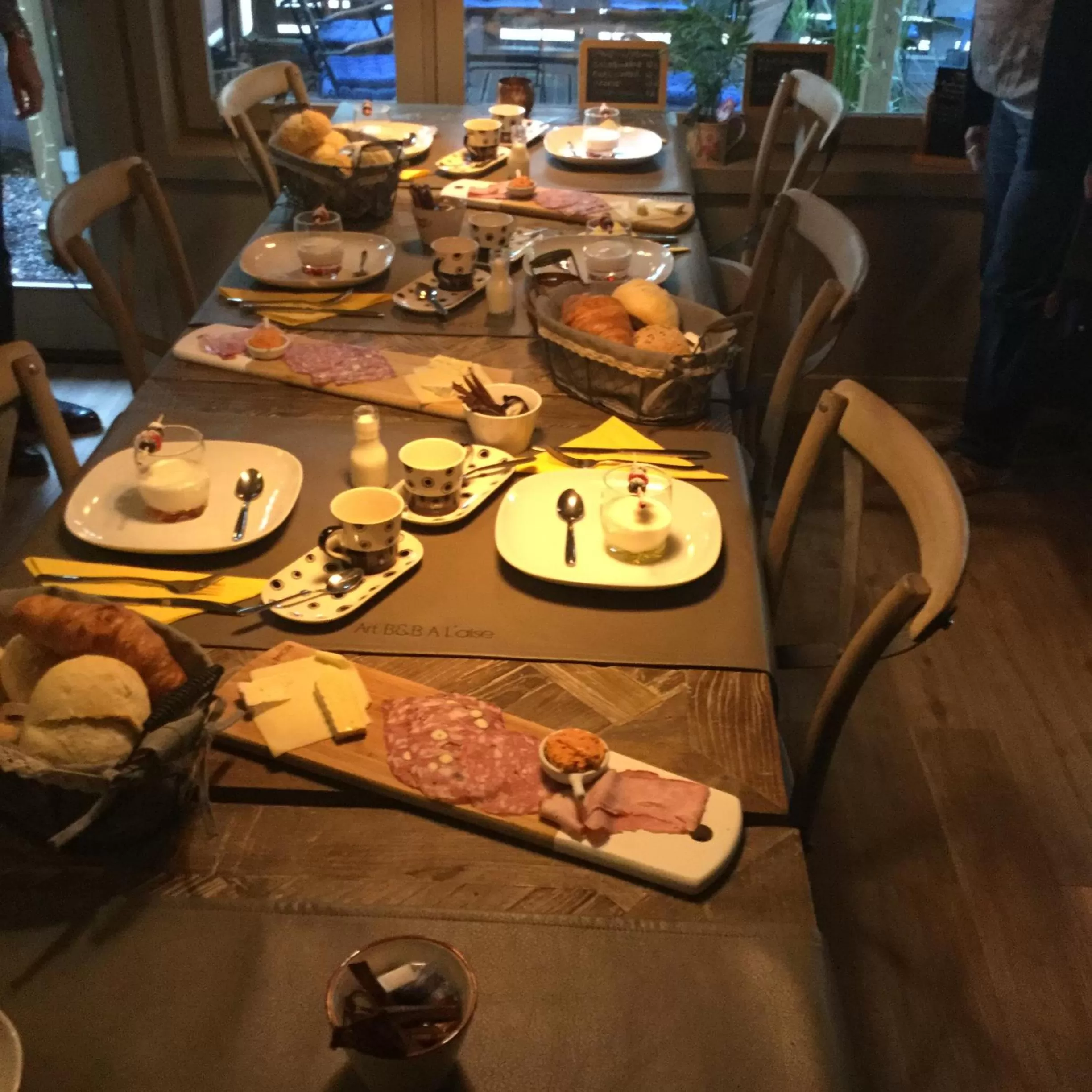 Restaurant/Places to Eat in B&B A L'aise