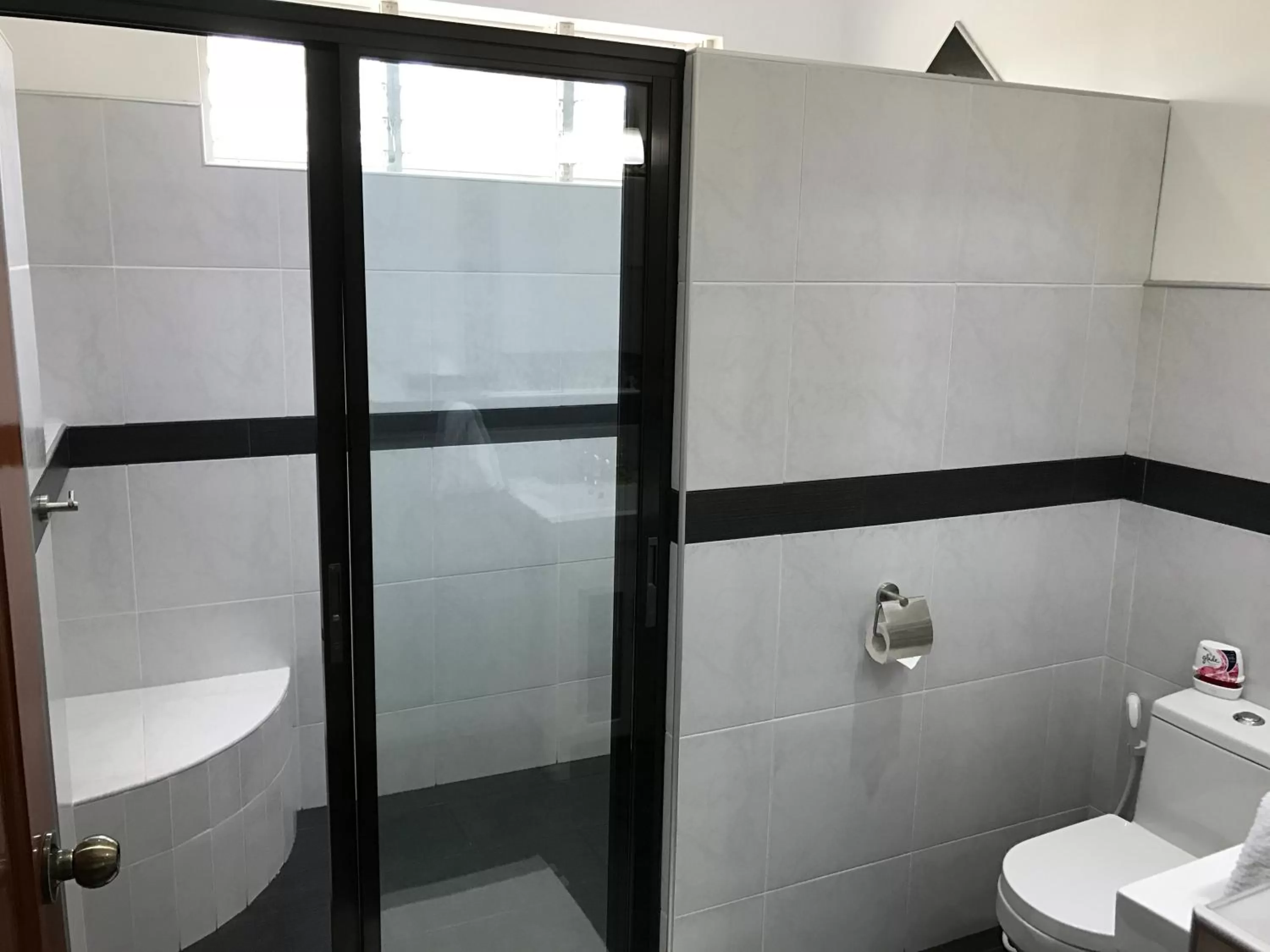 Bathroom in Alona's Coral Garden Resort (Adult-Only)