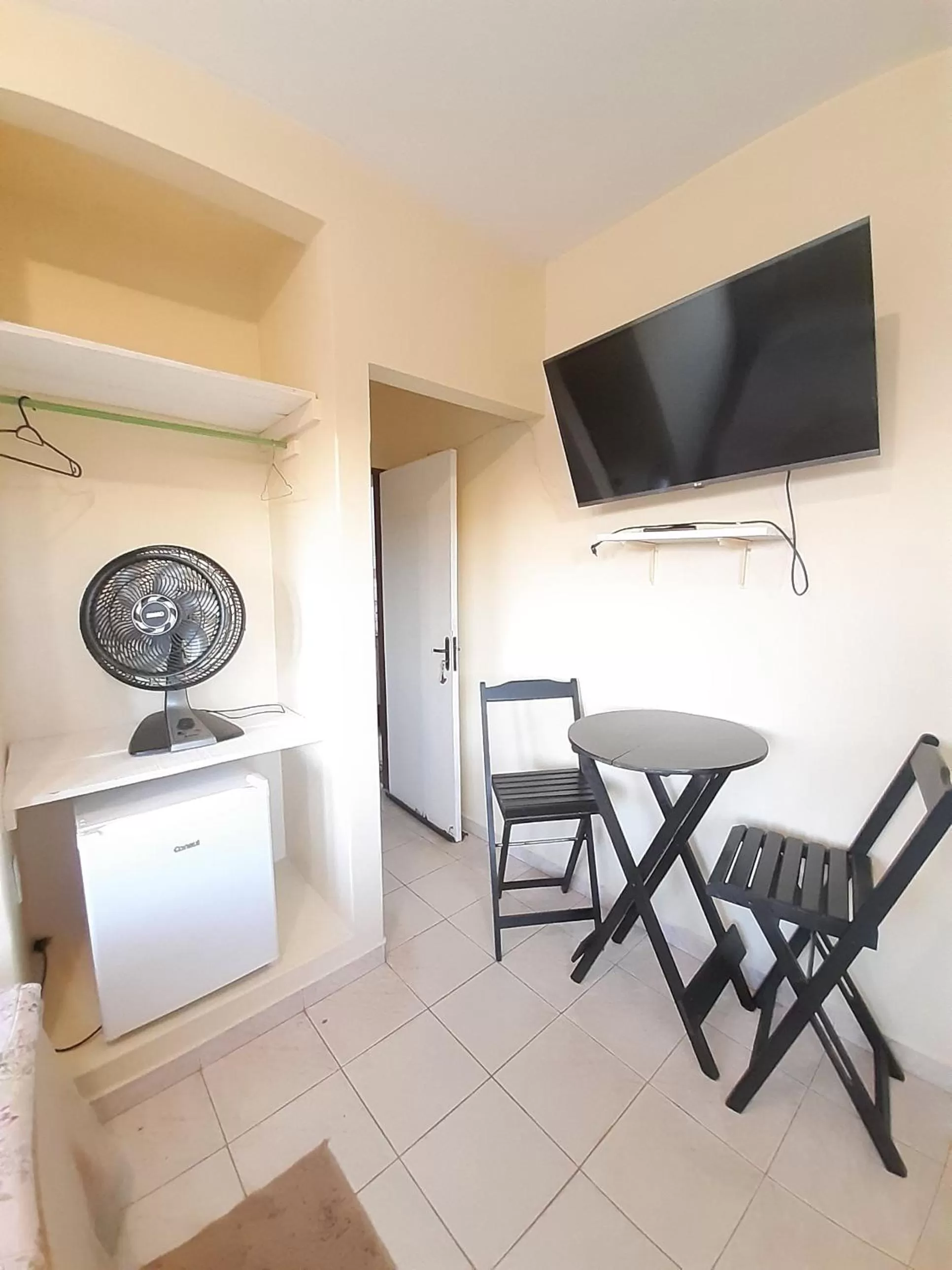 TV and multimedia, TV/Entertainment Center in Pousada Reino Encantado - São Thomé das Letras - Minas Gerais