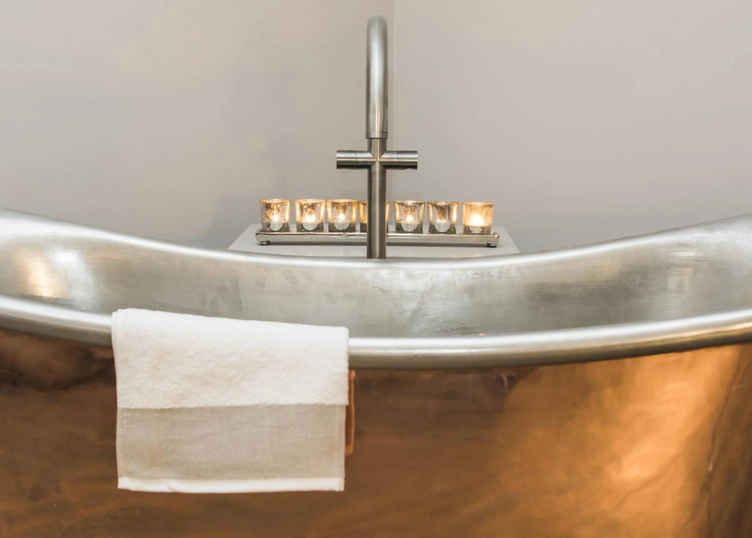 Bathroom in Brocco On The Park Boutique Hotel