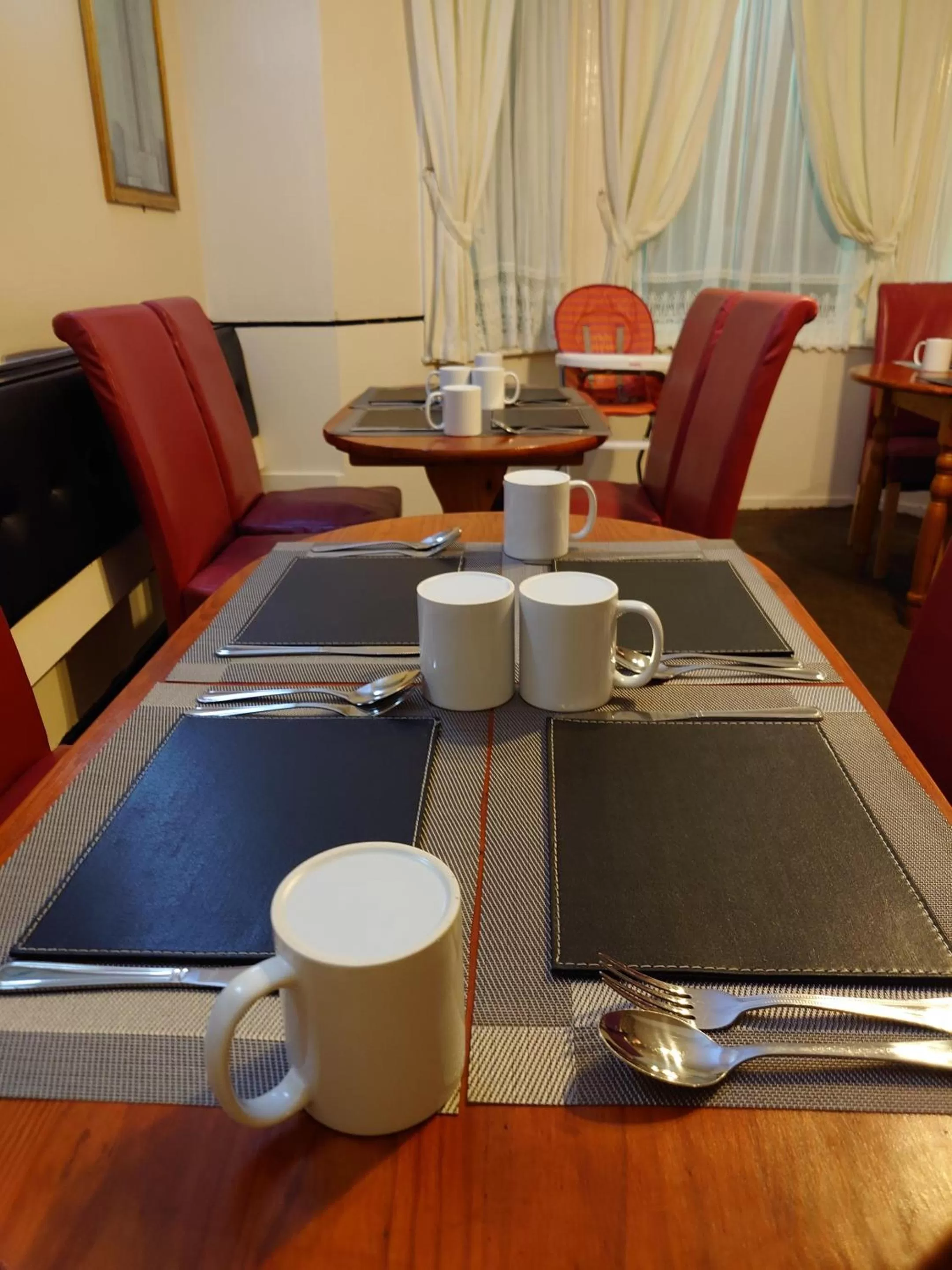 Breakfast, Restaurant/Places to Eat in The Trevross