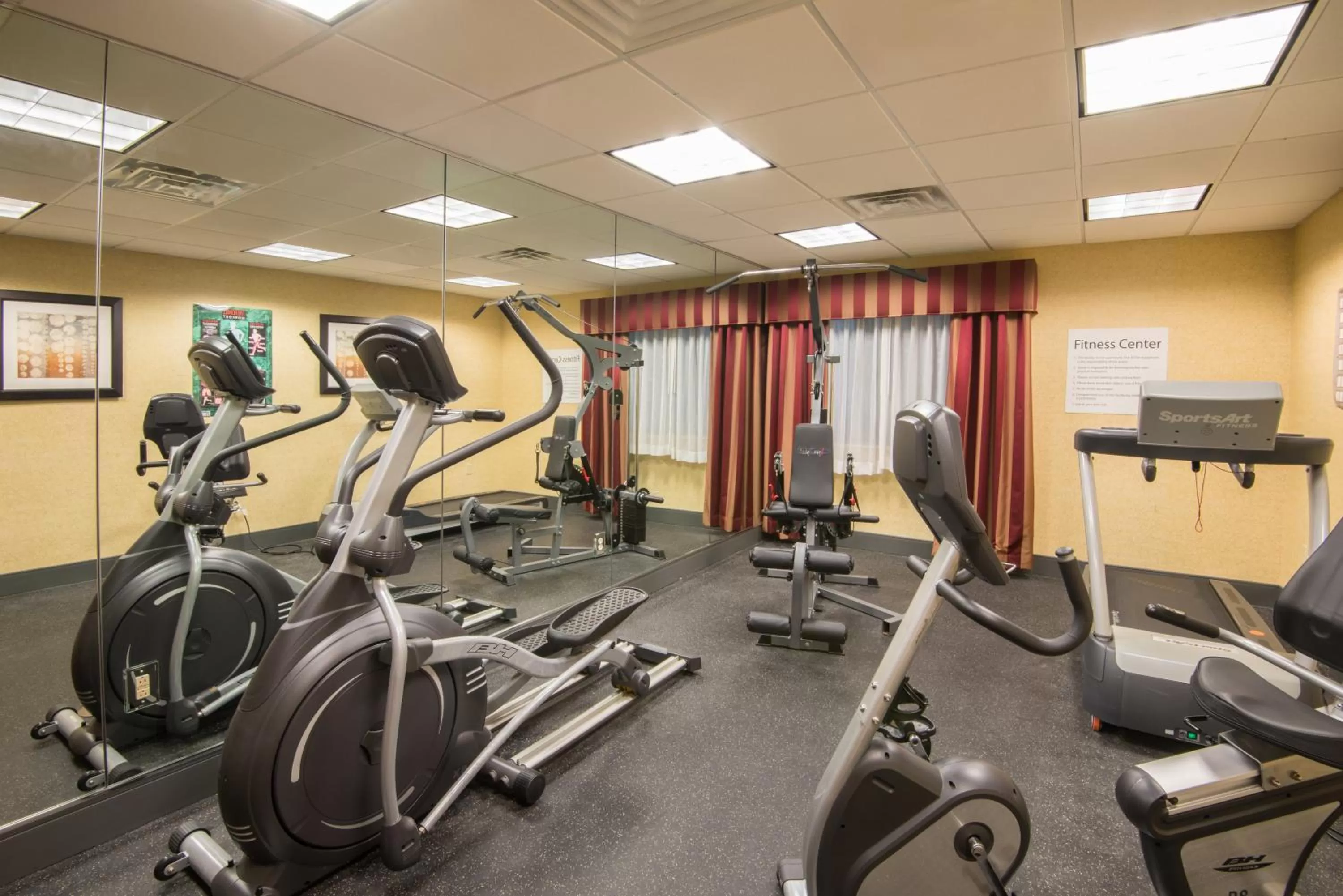 Fitness centre/facilities in Holiday Inn Express Hotel & Suites Wauseon by IHG