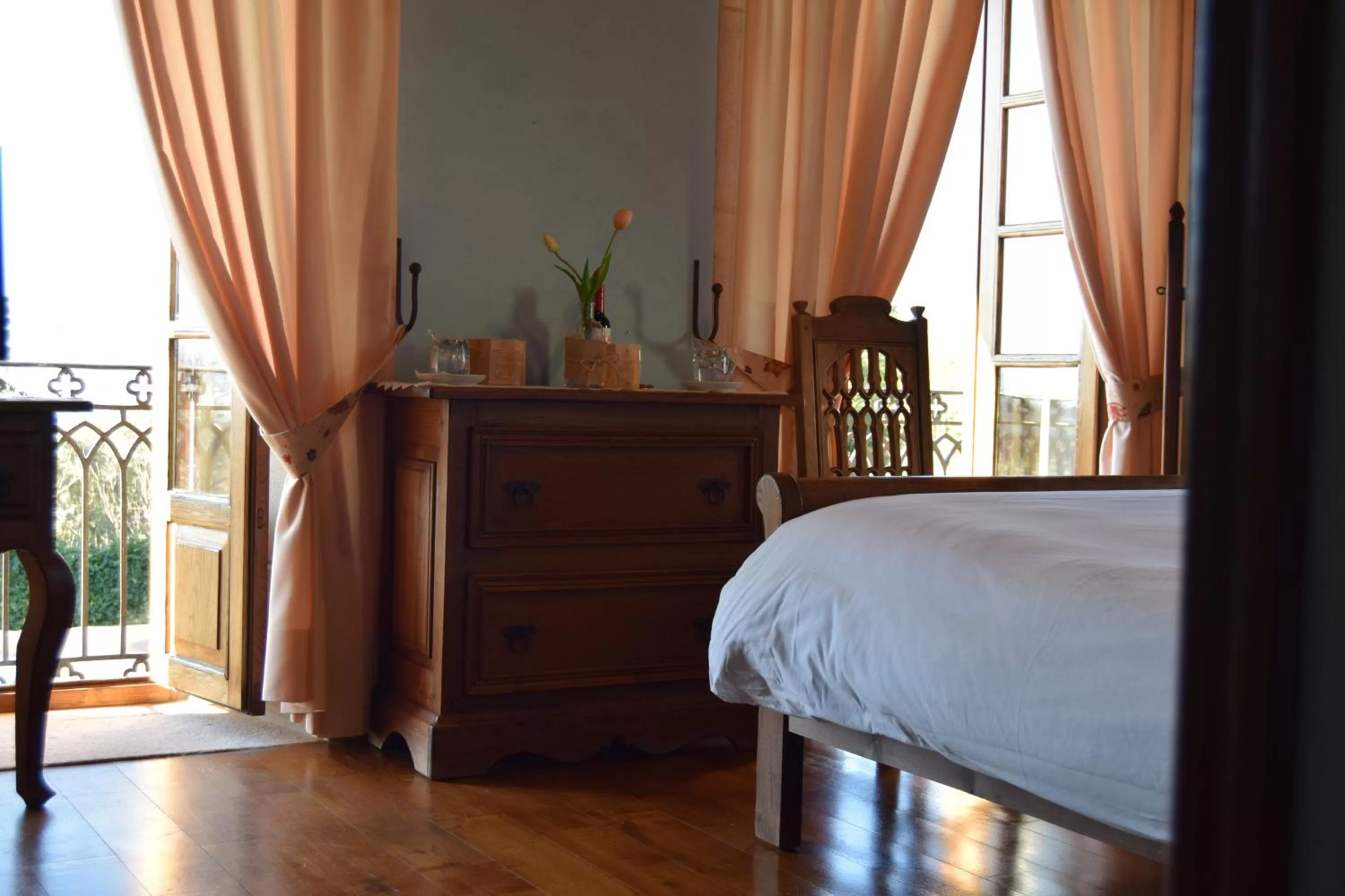 Photo of the whole room, Bed in Pazo do Rio