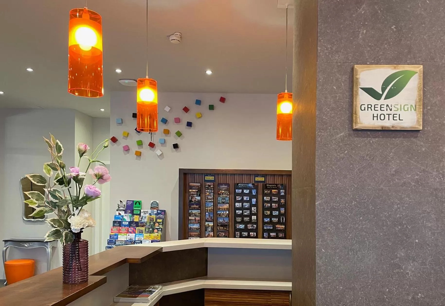 Lobby or reception in SORAT Hotel Berlin