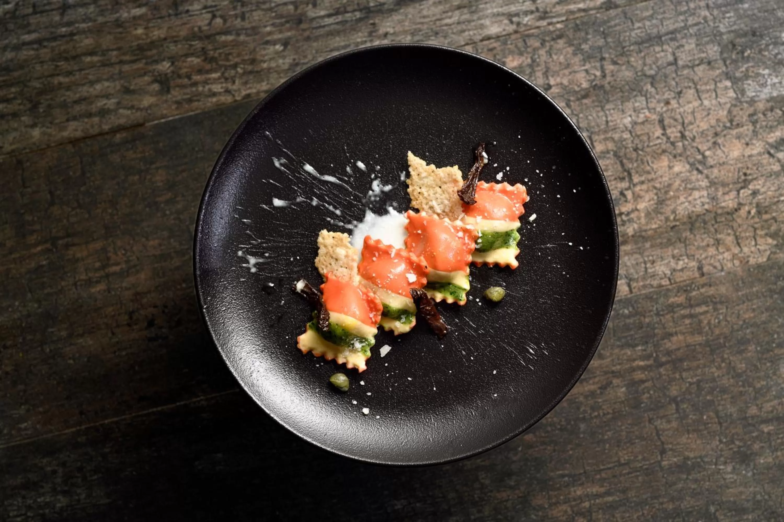 Restaurant/places to eat in Mövenpick Hotel Karachi