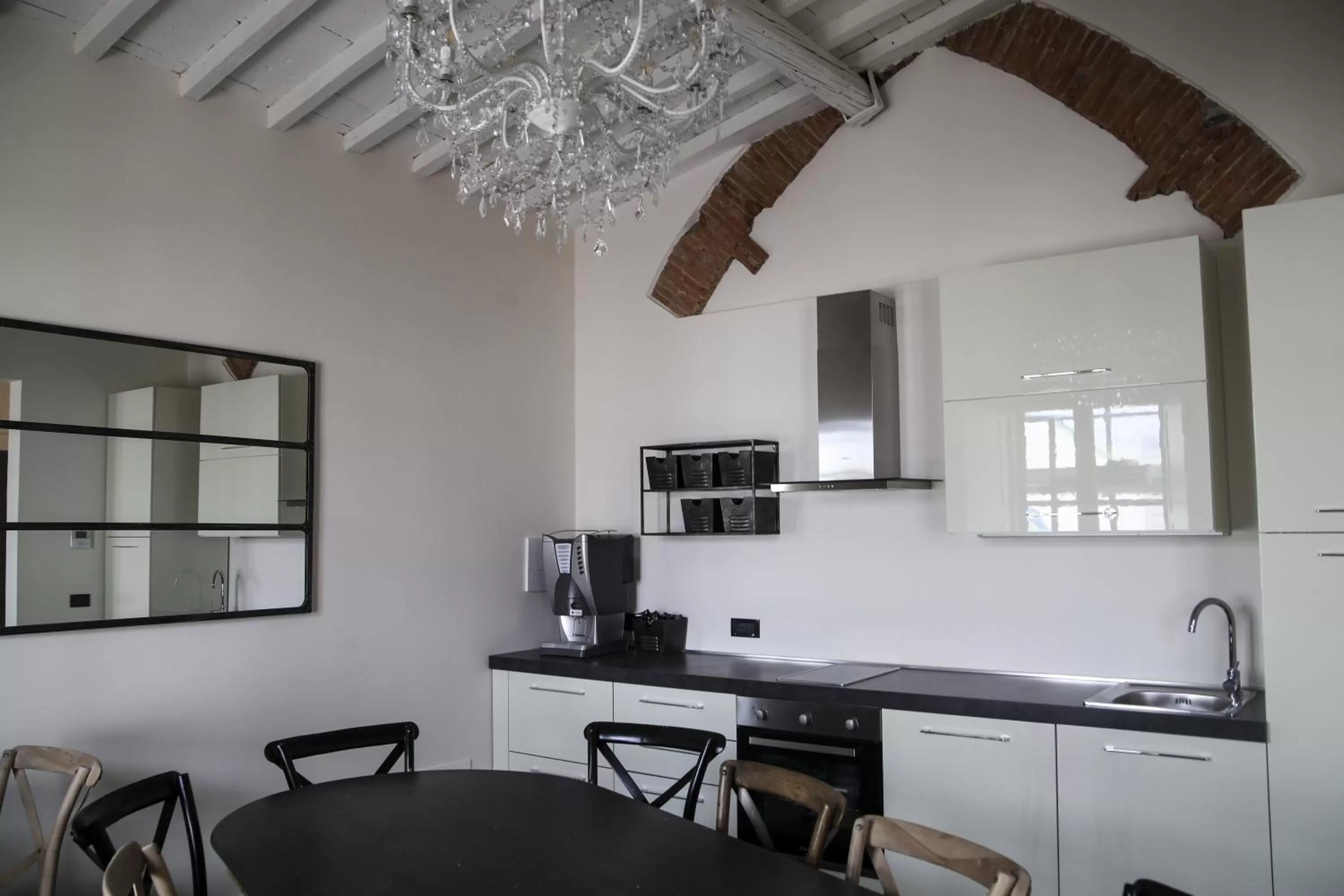 Communal kitchen in Tornabuoni View