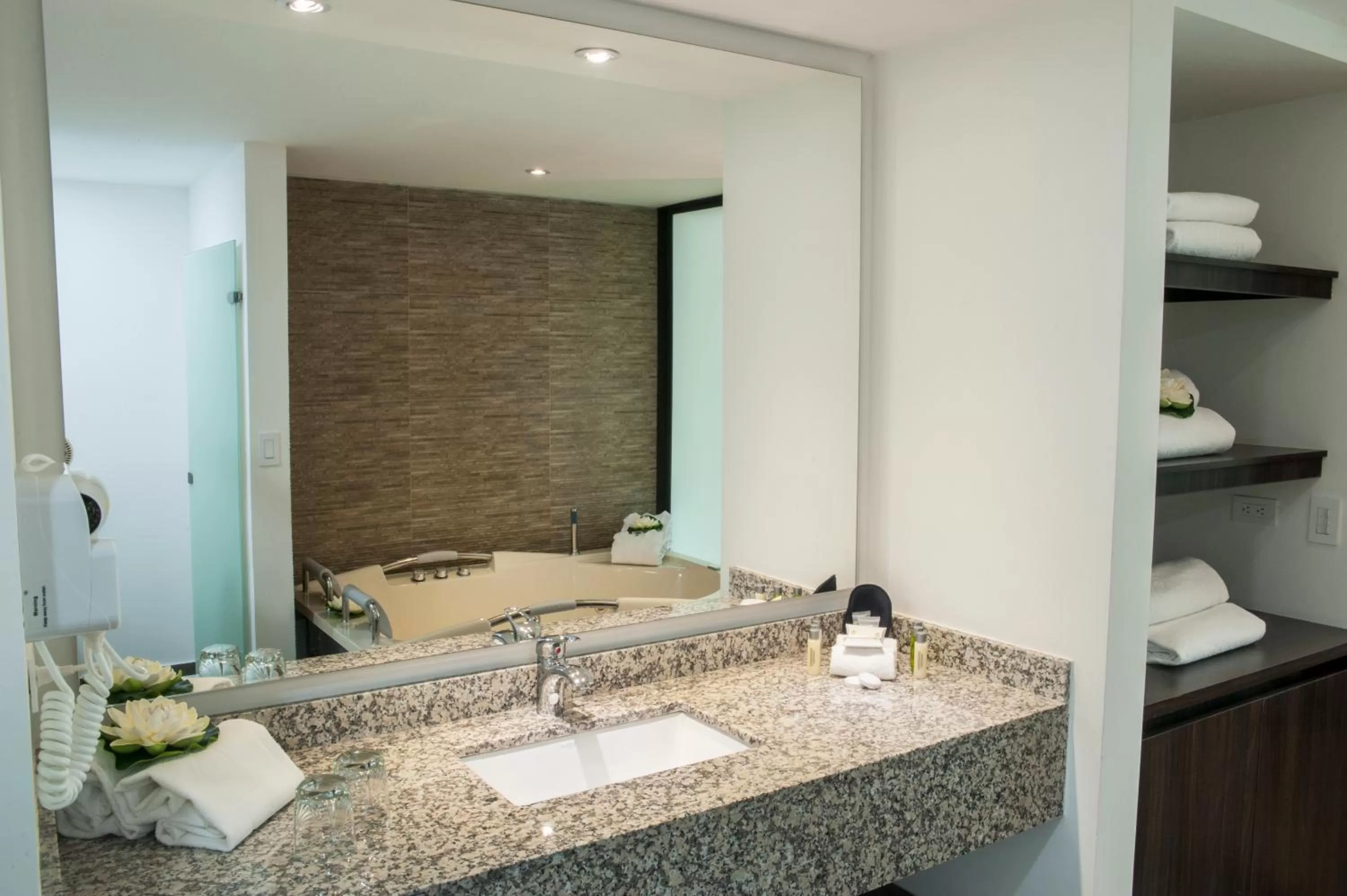 Bathroom in Hotel Grand Park