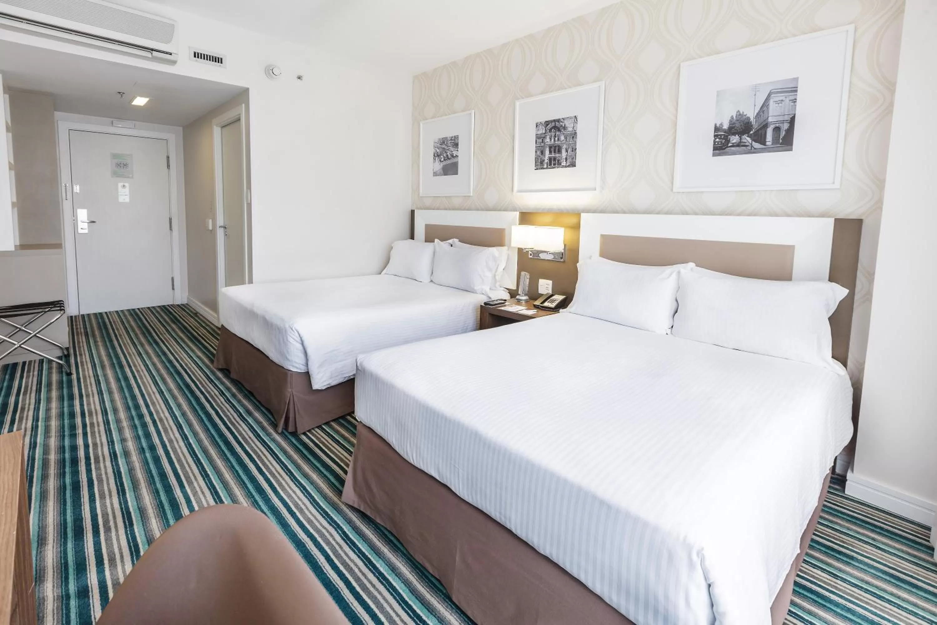 Double Room with Two Double Beds Non-Smoking in Holiday Inn Belo Horizonte Savassi, an IHG Hotel