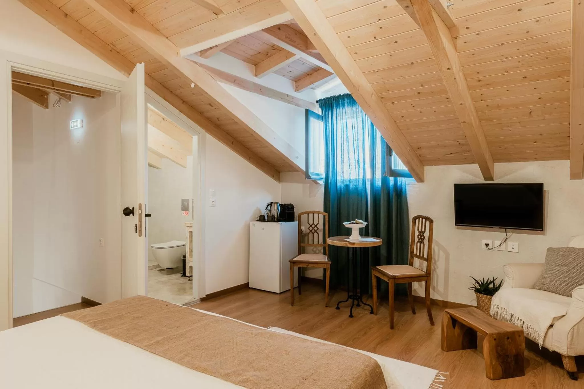 Bedroom, Bed in BOĒM Boutique Hotel Lefkada