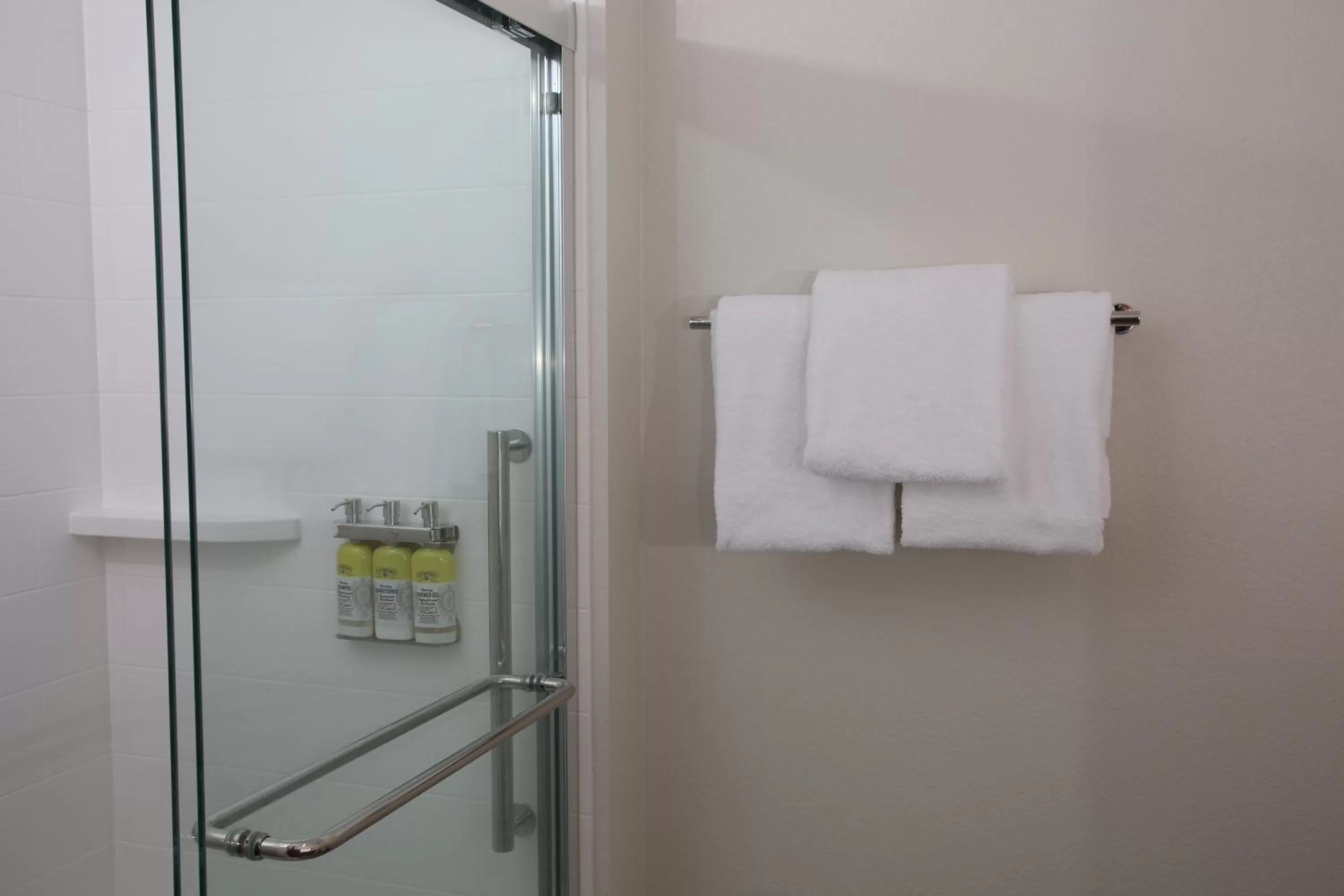 Shower in Holiday Inn Express - McCook by IHG