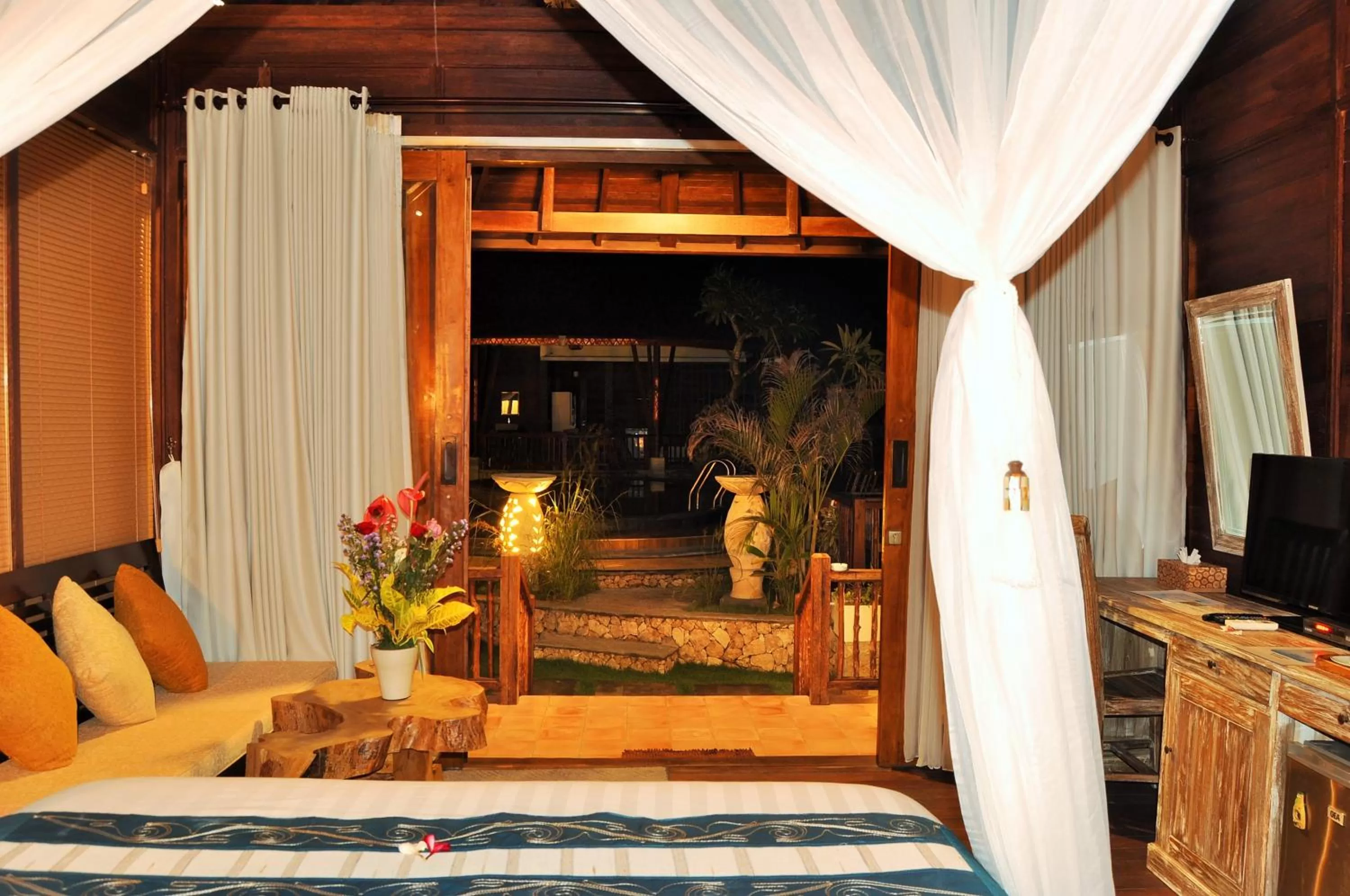 Garden view in Ocean Terrace Suite And Spa Luxury