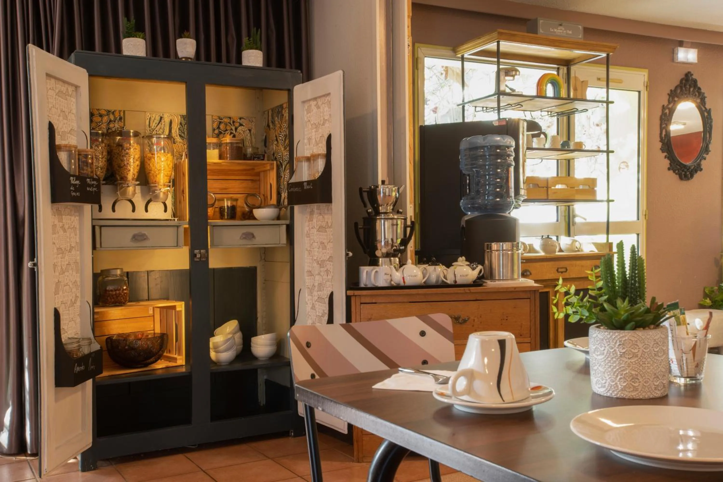 Breakfast in Hotel Arc-En-Ciel Colmar Contact Hotel