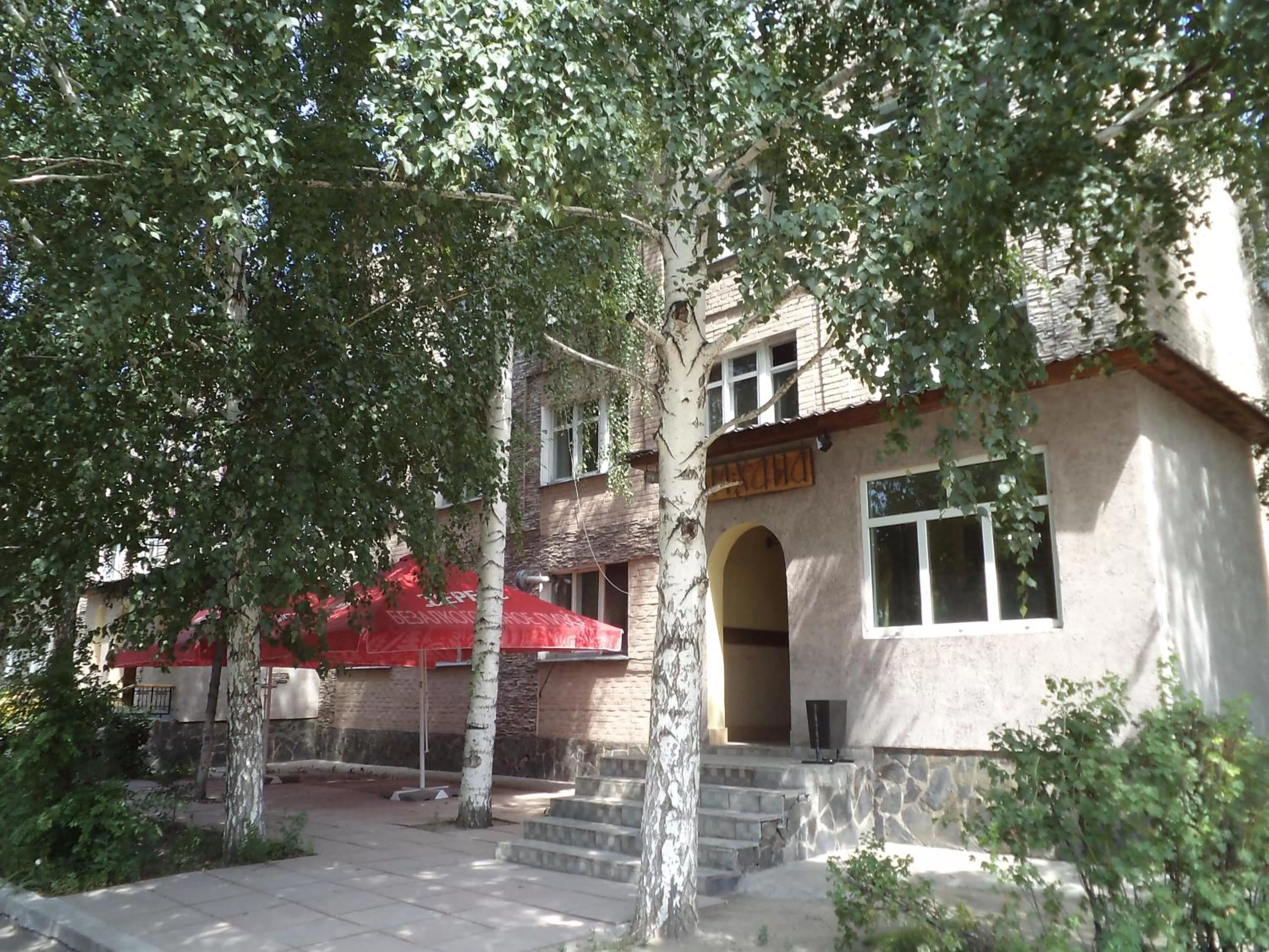 Facade/entrance in GALIRAD Hotel