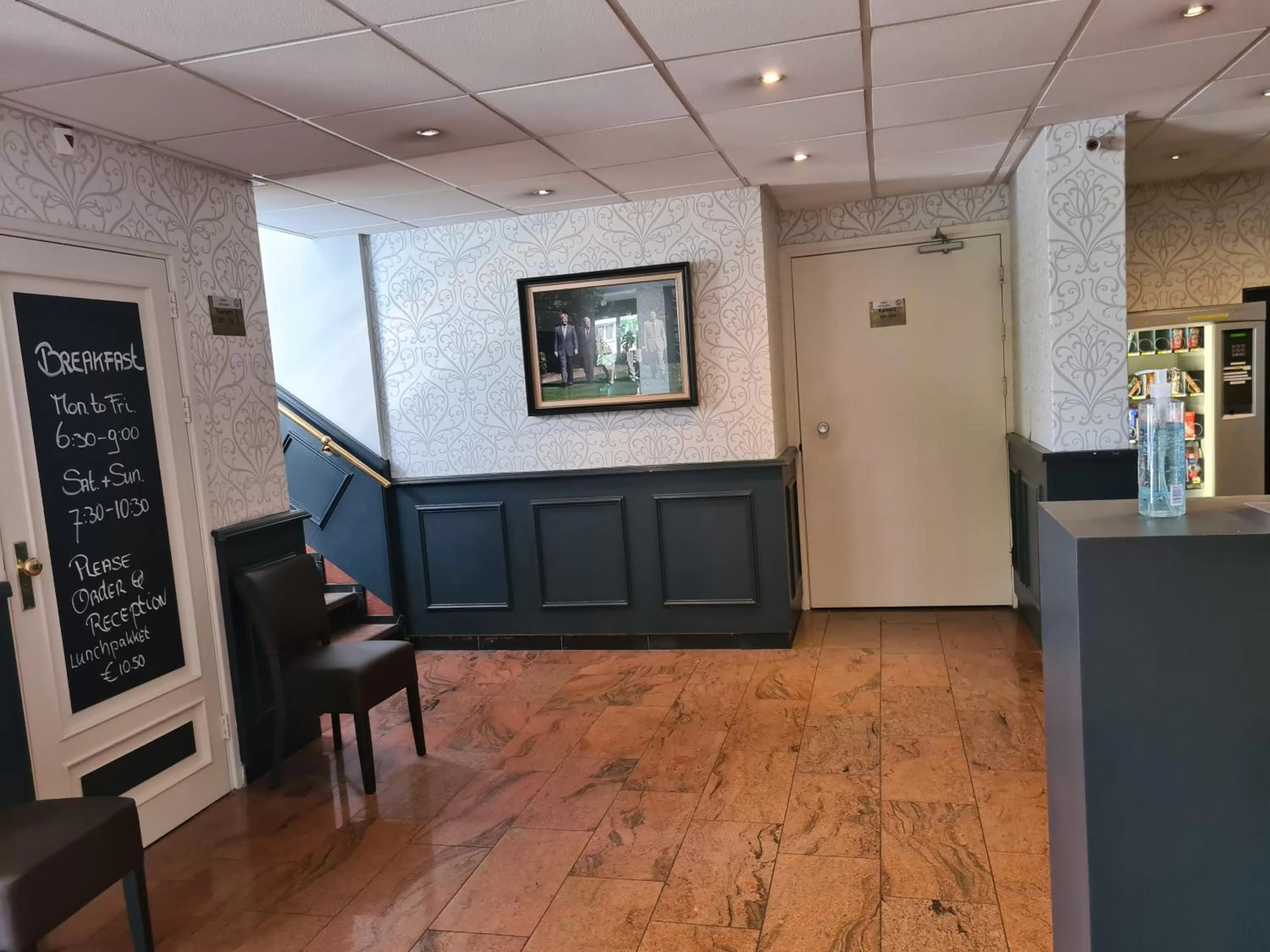 Lobby or reception in Amsterdam Hotel Uithoorn