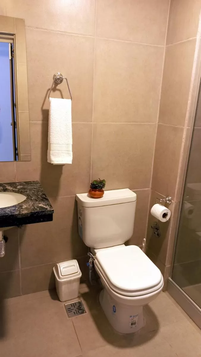 Bathroom in Hotel Musto