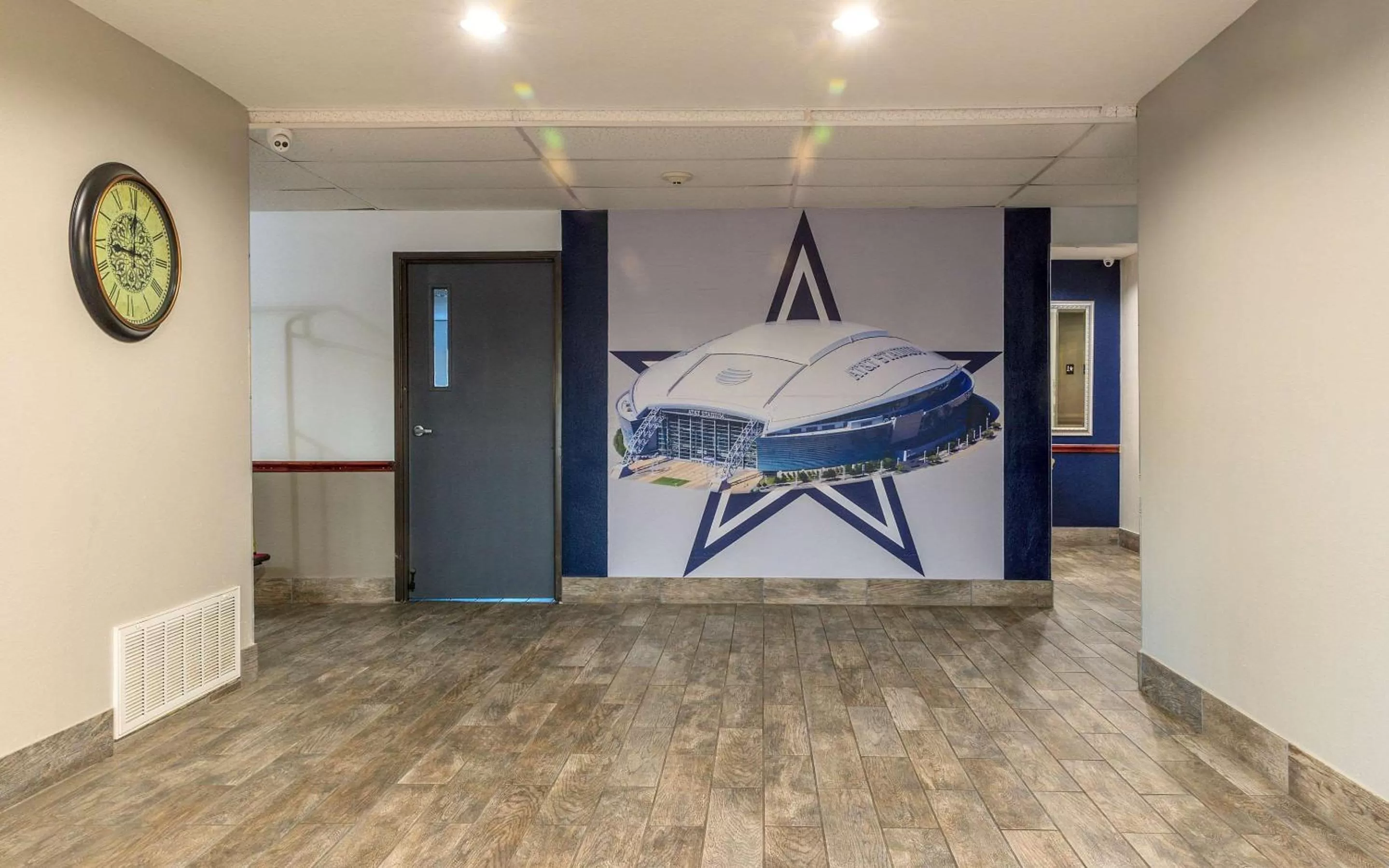 Lobby or reception in Quality Inn Forest Hill - Fort Worth South