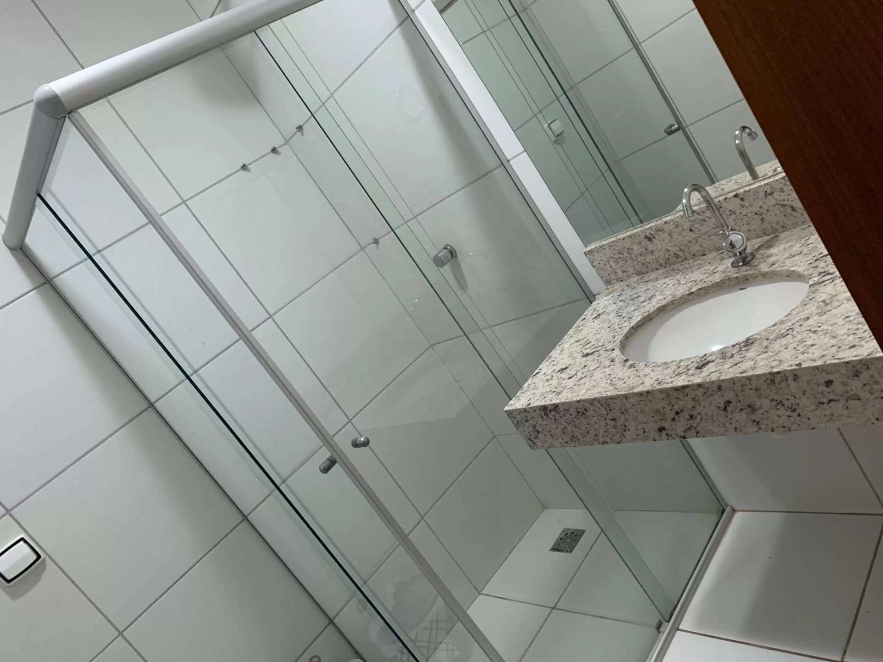 Bathroom in Hotel Central de Anápolis