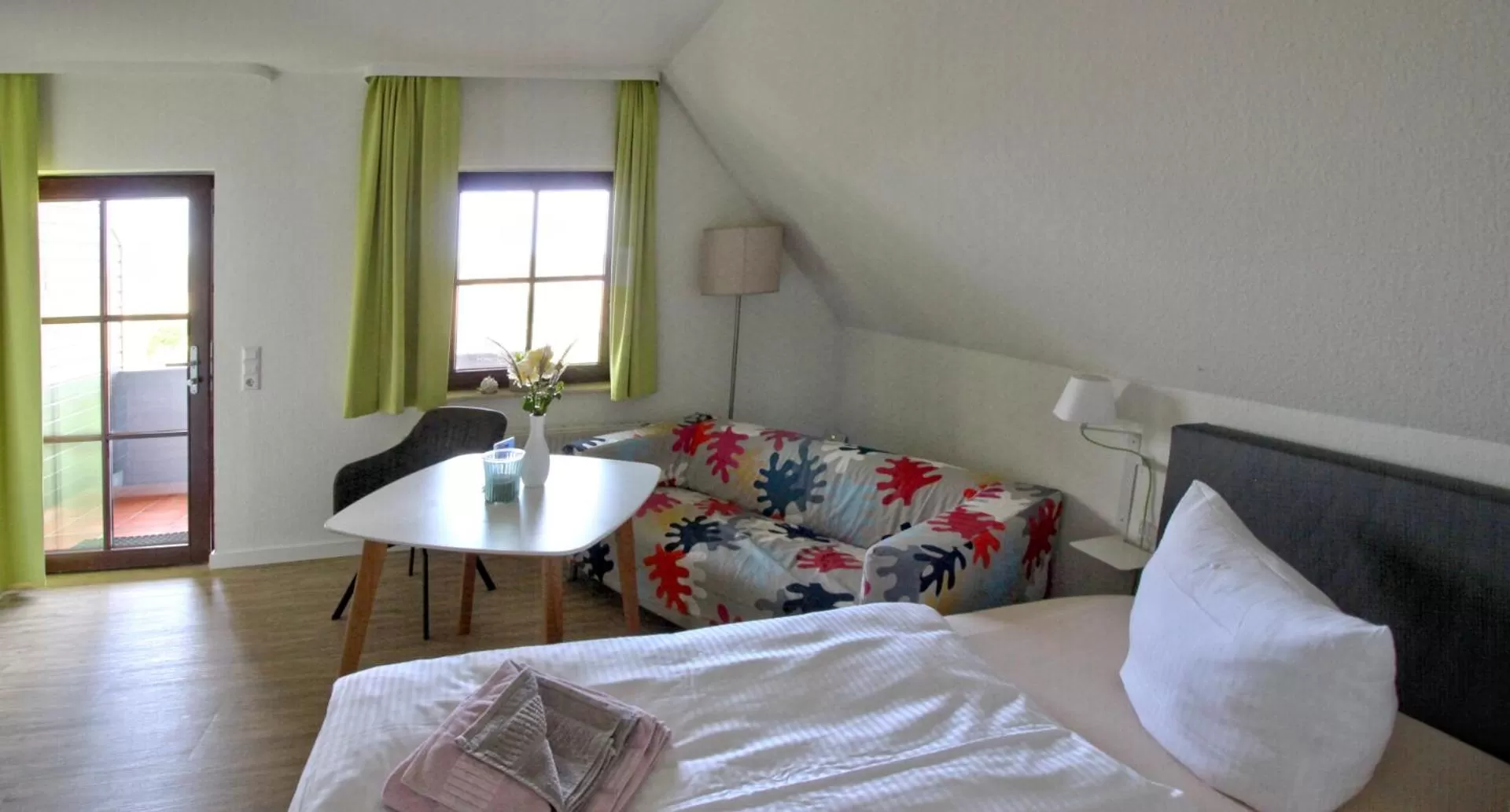 Photo of the whole room, Bed in Mare Balticum