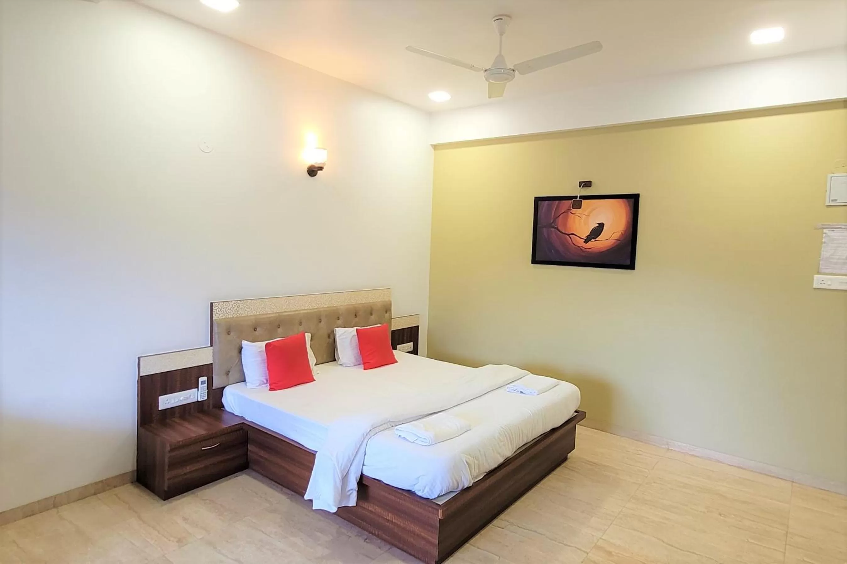 Bed in Hotel Om Inn - Talegaon Dabhade